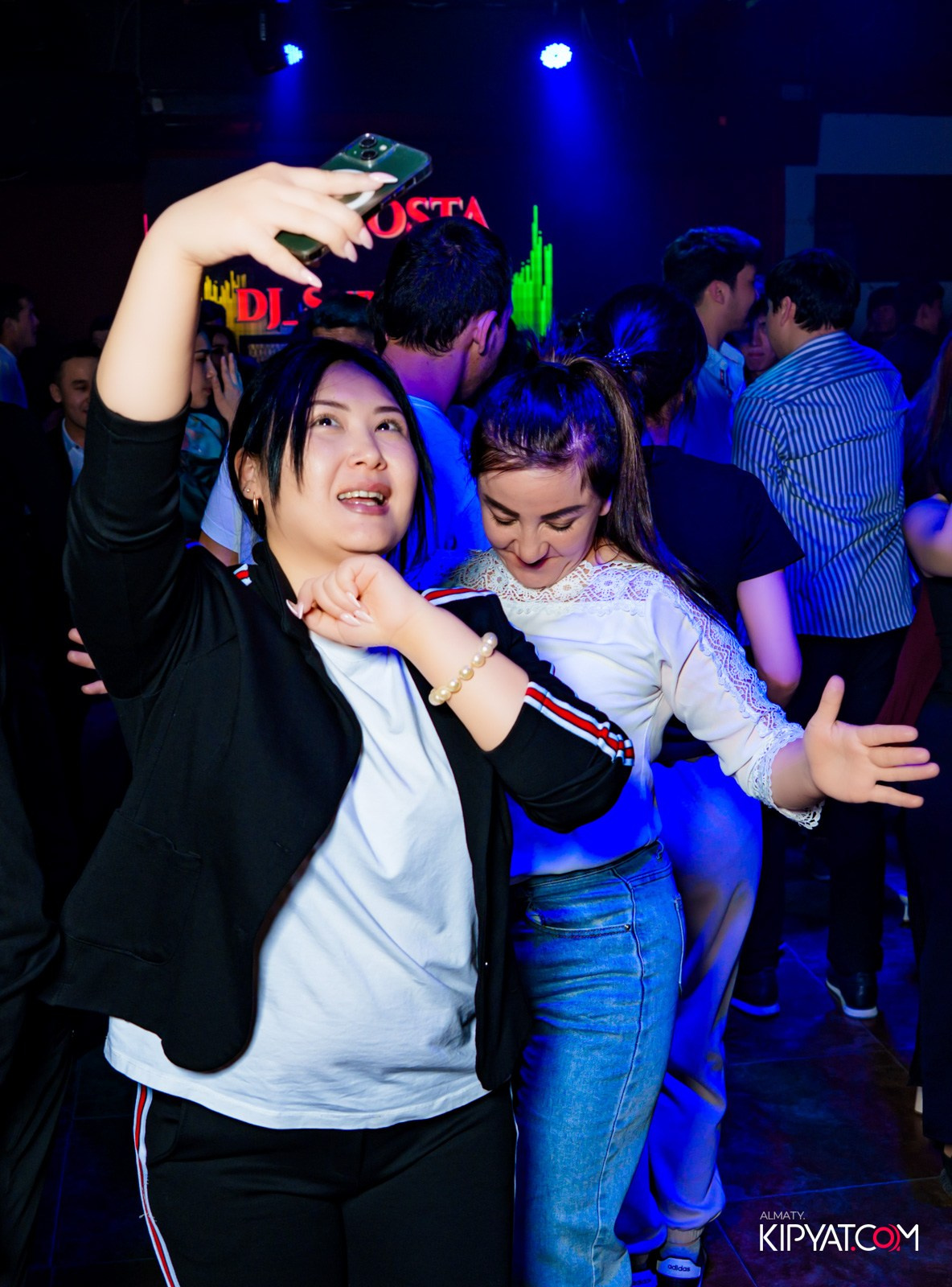 ARAGOSTA. КИПЯТКОМ АЛМАТЫ!