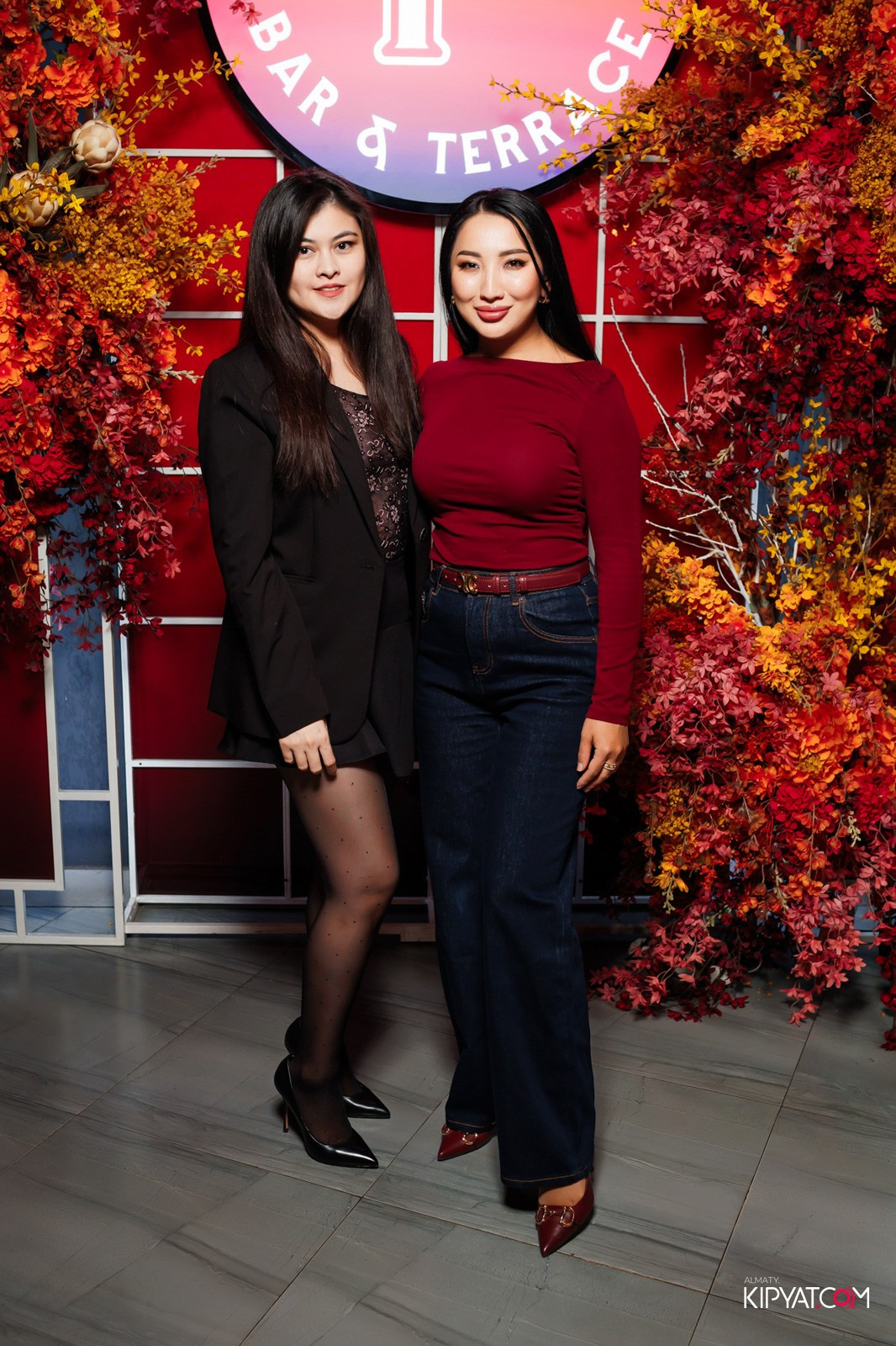 FRIENDS BAR & TERRACE. КИПЯТКОМ АЛМАТЫ!