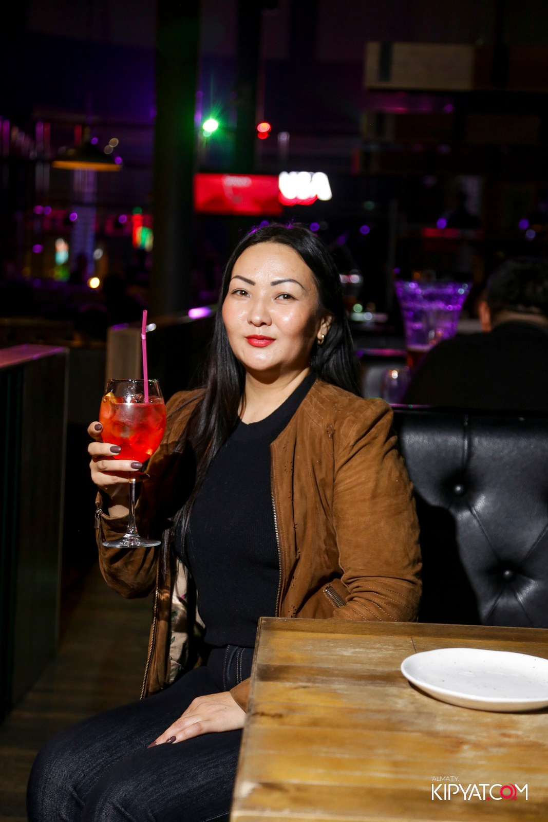 OKTOBERFEST — ПИНТА APORT MALL. КИПЯТКОМ АЛМАТЫ!