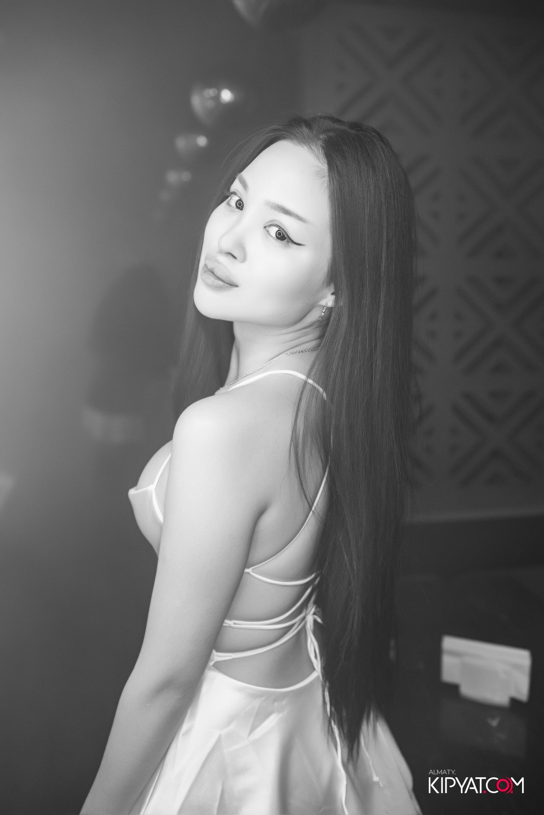 LAUREATE GRAND CAFÉ. КИПЯТКОМ АЛМАТЫ!