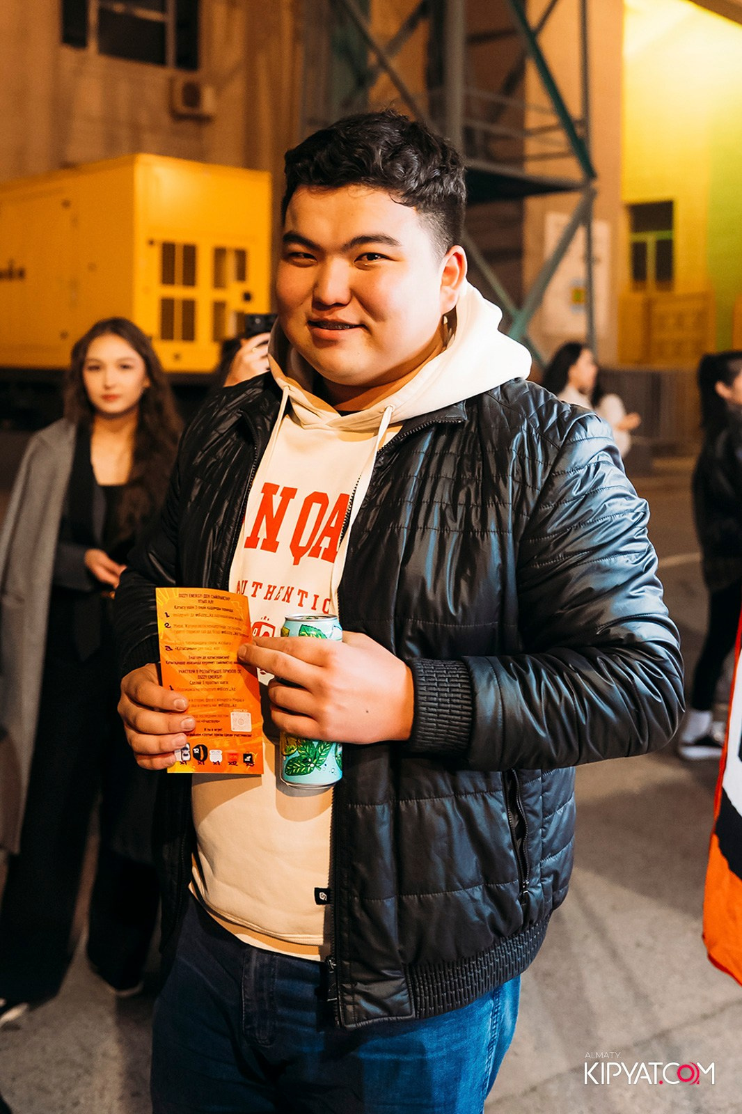 КОНЦЕРТ МИРАСА ЖУГУНУСОВА НА ЦЕНТРАЛЬНОМ СТАДИОНЕ. КИПЯТКОМ АЛМАТЫ!