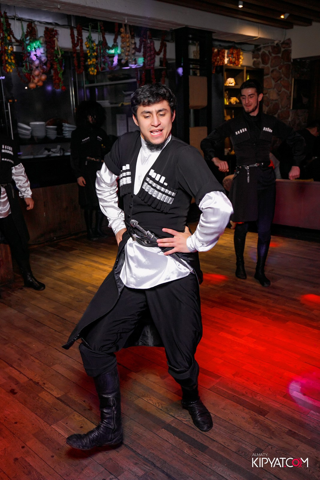 ВАХТАНГУРИ. КИПЯТКОМ АЛМАТЫ!