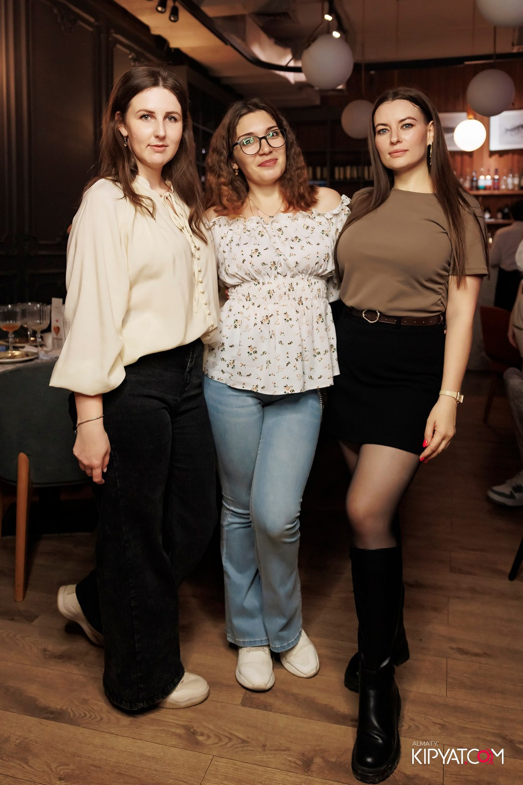 МУЗЫКАЛЬНОЕ ЛОТО В CAVIAR. КИПЯТКОМ АЛМАТЫ! Фотосъемка мероприятий в Алматы