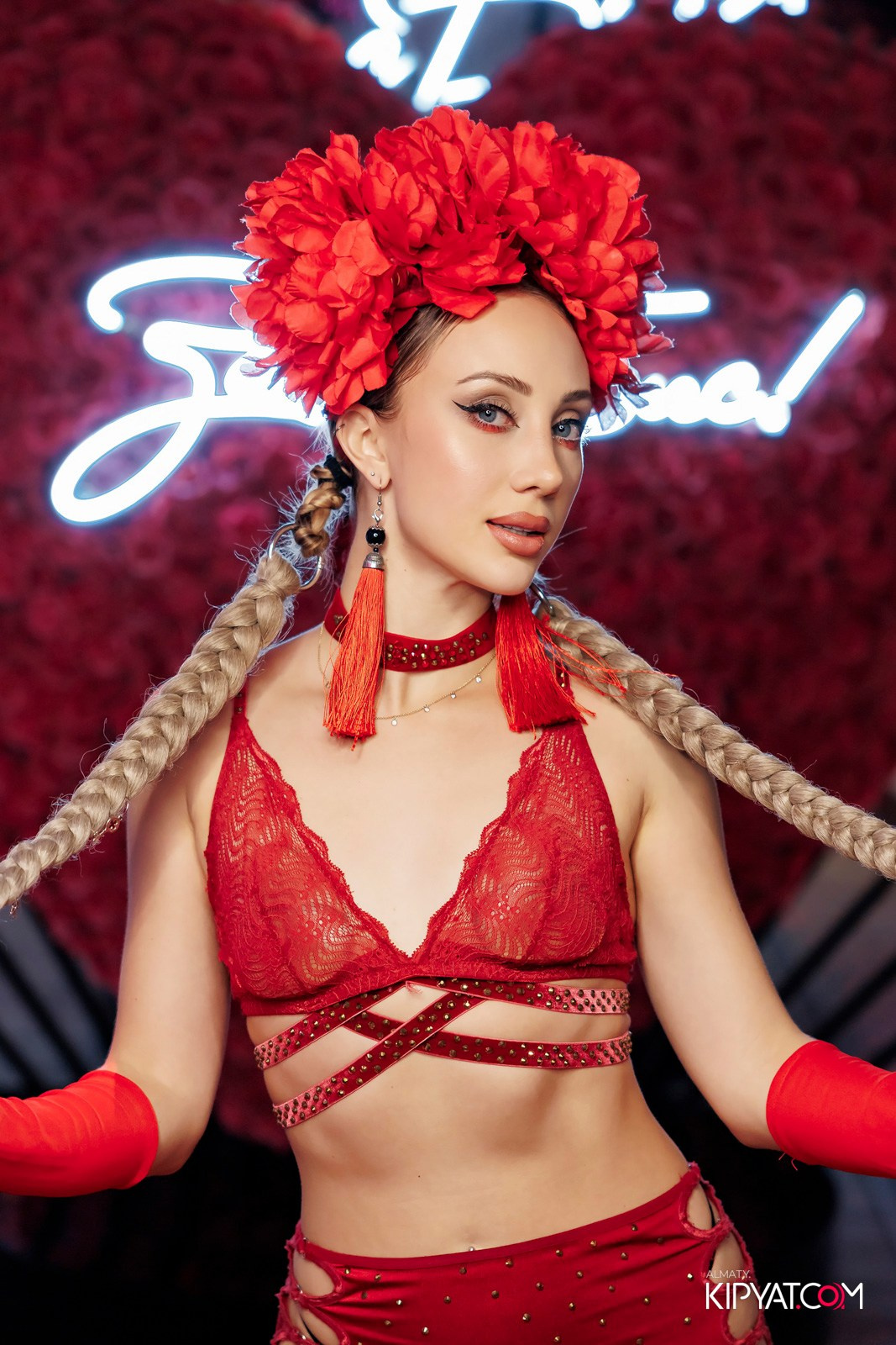 ЗАЯ, НА БИС. КИПЯТКОМ АЛМАТЫ!