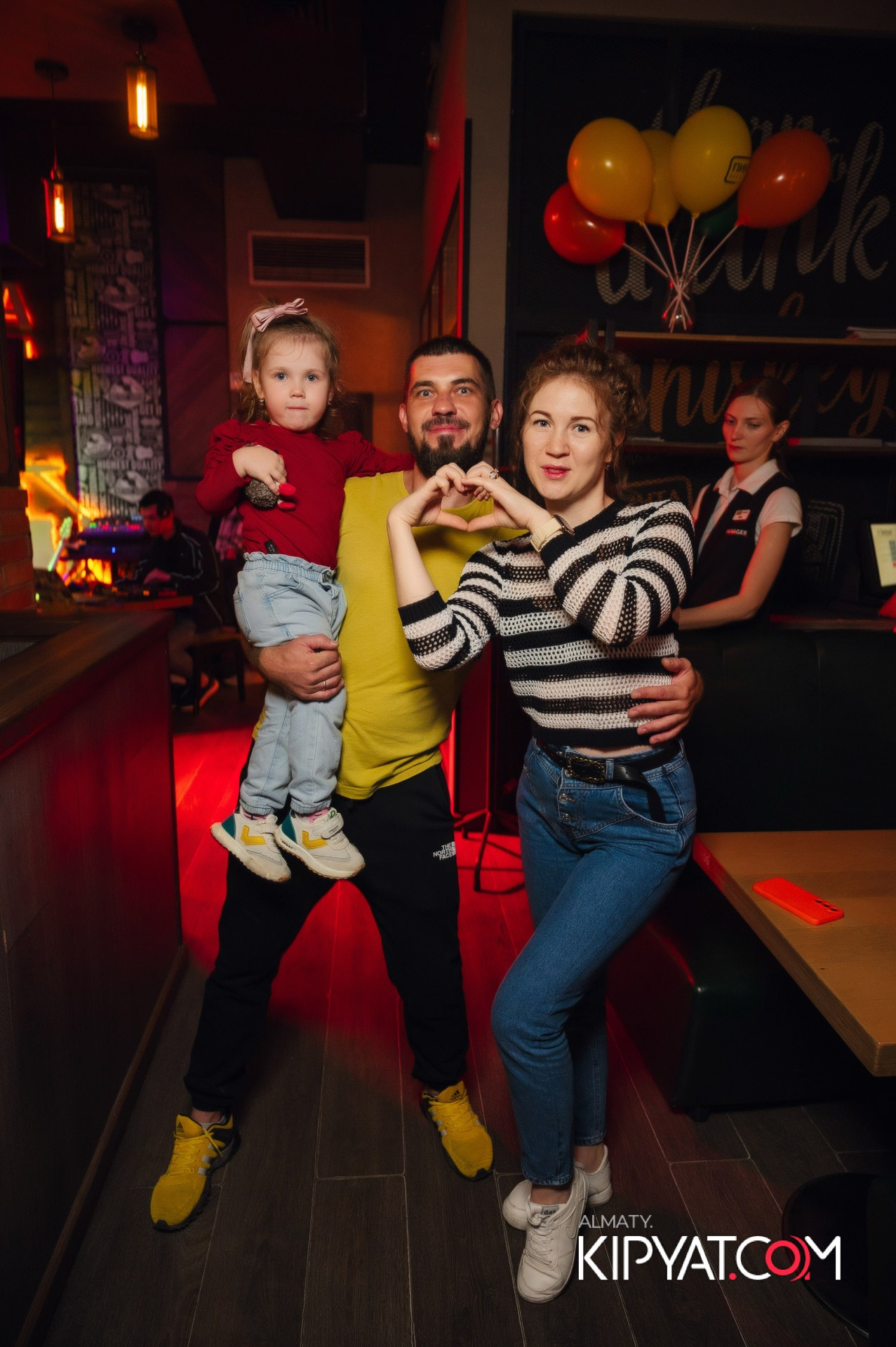 Пинта на Алтынсарина. КИПЯТКОМ АЛМАТЫ! Фотосъемка мероприятий в Алматы