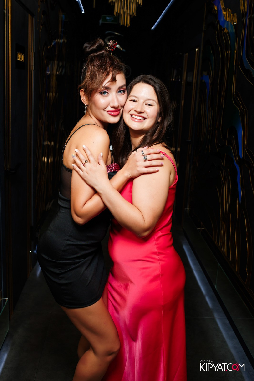 MOOD KARAOKE & TERRACE. КИПЯТКОМ АЛМАТЫ!