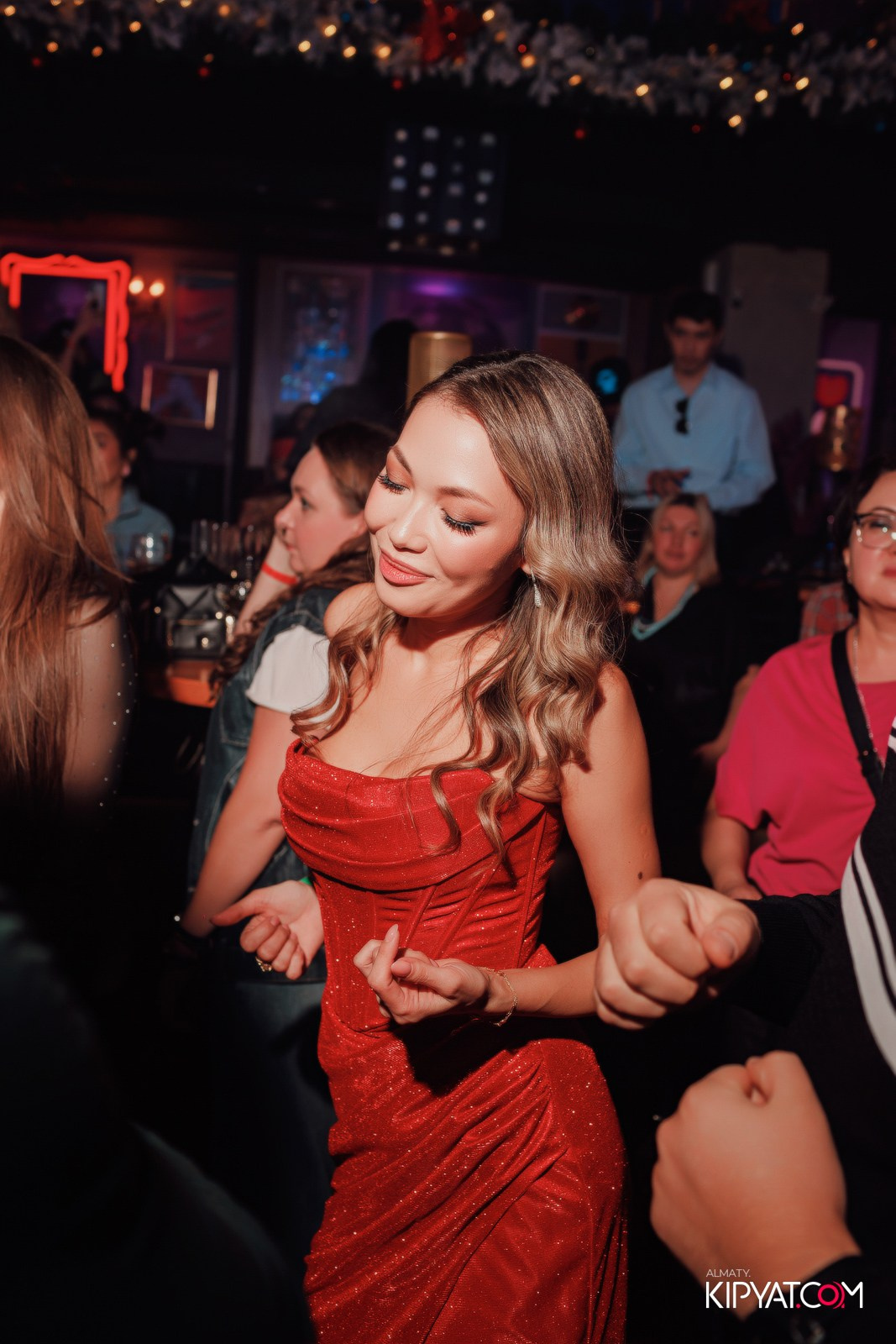 BEAUTY ЁЛКА SANTA BARBARA SPECIAL GUEST ГРУППА MILLENIUM 5 ТРИБЬЮТ ШОУ. КИПЯТКОМ АЛМАТЫ! Фотосъемка мероприятий в Алматы