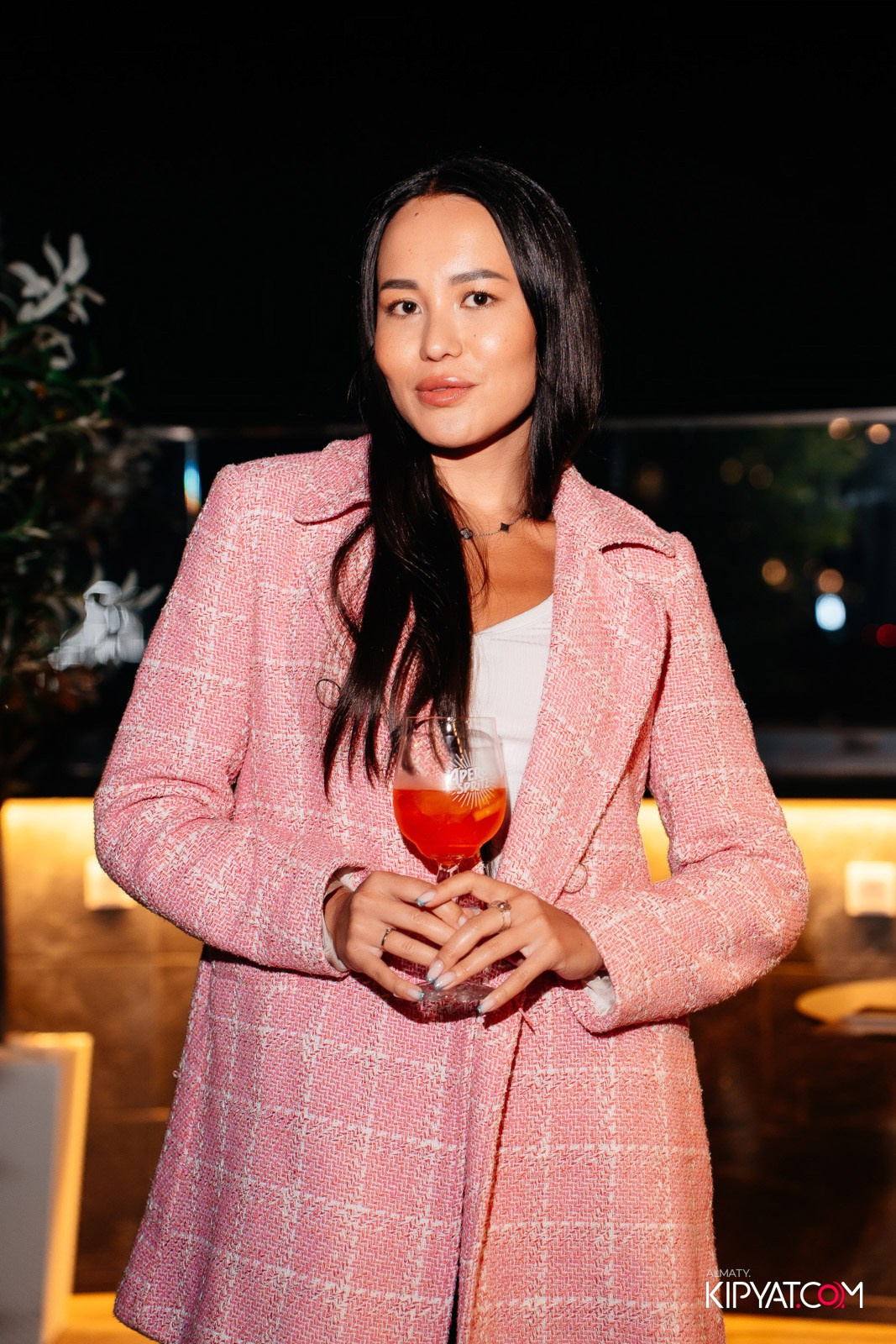 ОФИЦИАЛЬНОЕ ОТКРЫТИЕ ЛЕТНЕЙ ТЕРРАСЫ «TO THE MOON LOUNGE & HOOKAH». КИПЯТКОМ АЛМАТЫ!