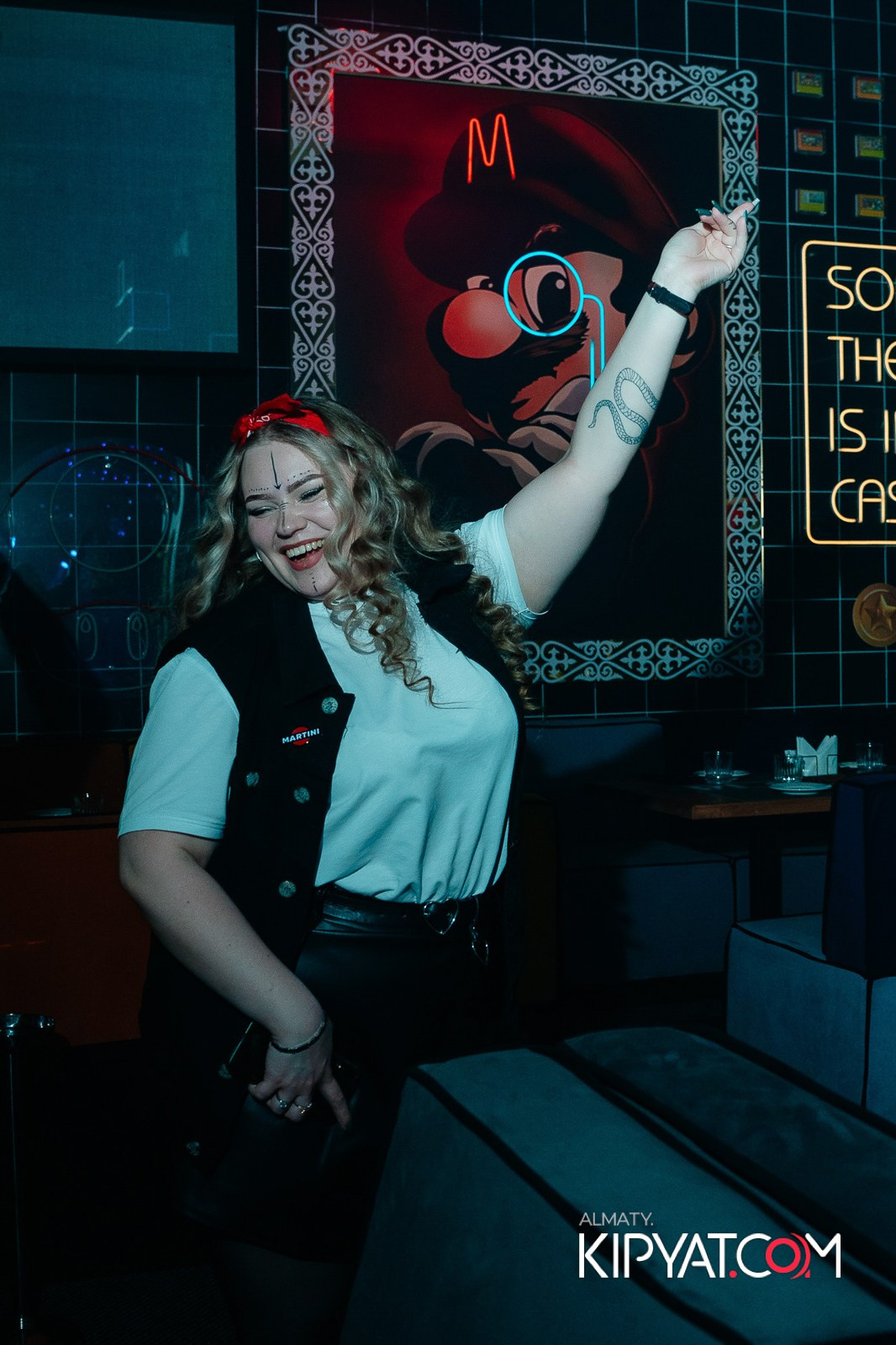 SANTA BARBARA — ВЫСТУПЛЕНИЕ LIZWI. КИПЯТКОМ АЛМАТЫ!