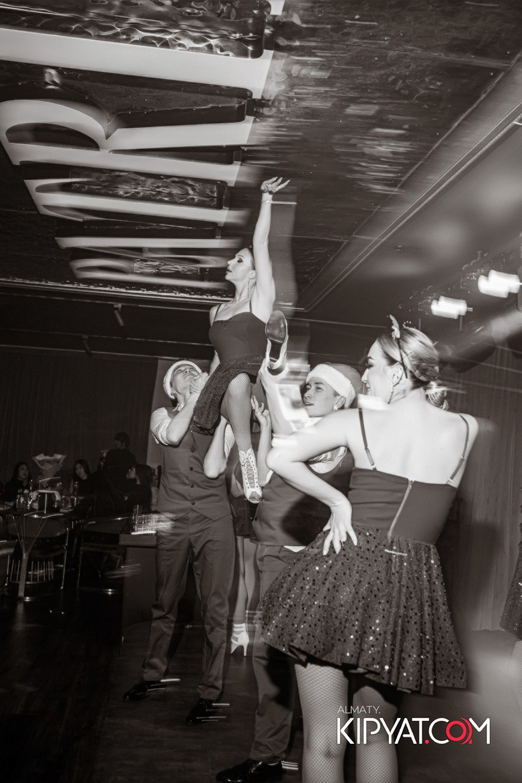 PATRIKI RESTAURANT. КИПЯТКОМ АЛМАТЫ!