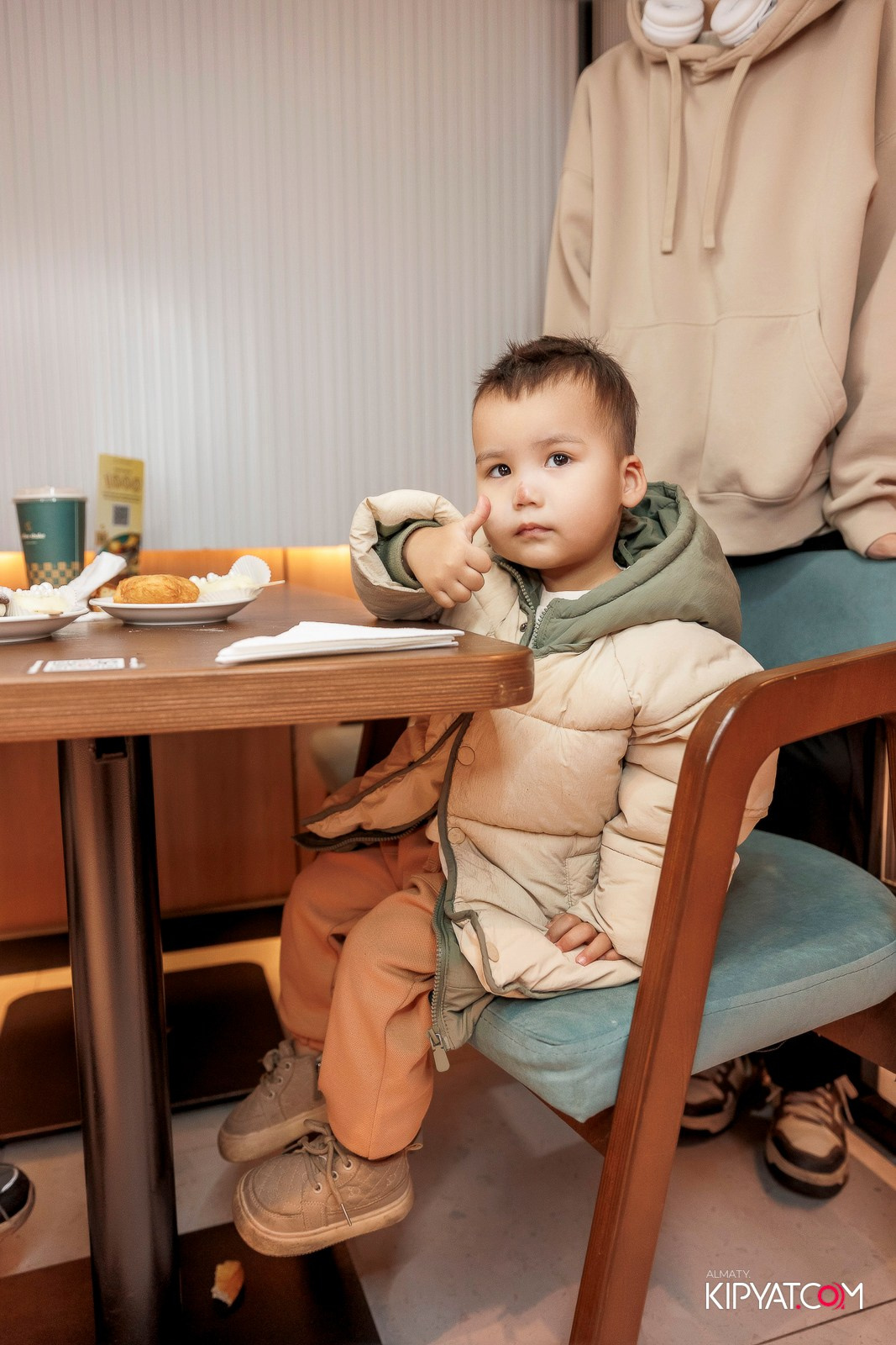 ОТКРЫТИЕ COFFEE SHAKE АСЫЛ ТАС. КИПЯТКОМ АЛМАТЫ!