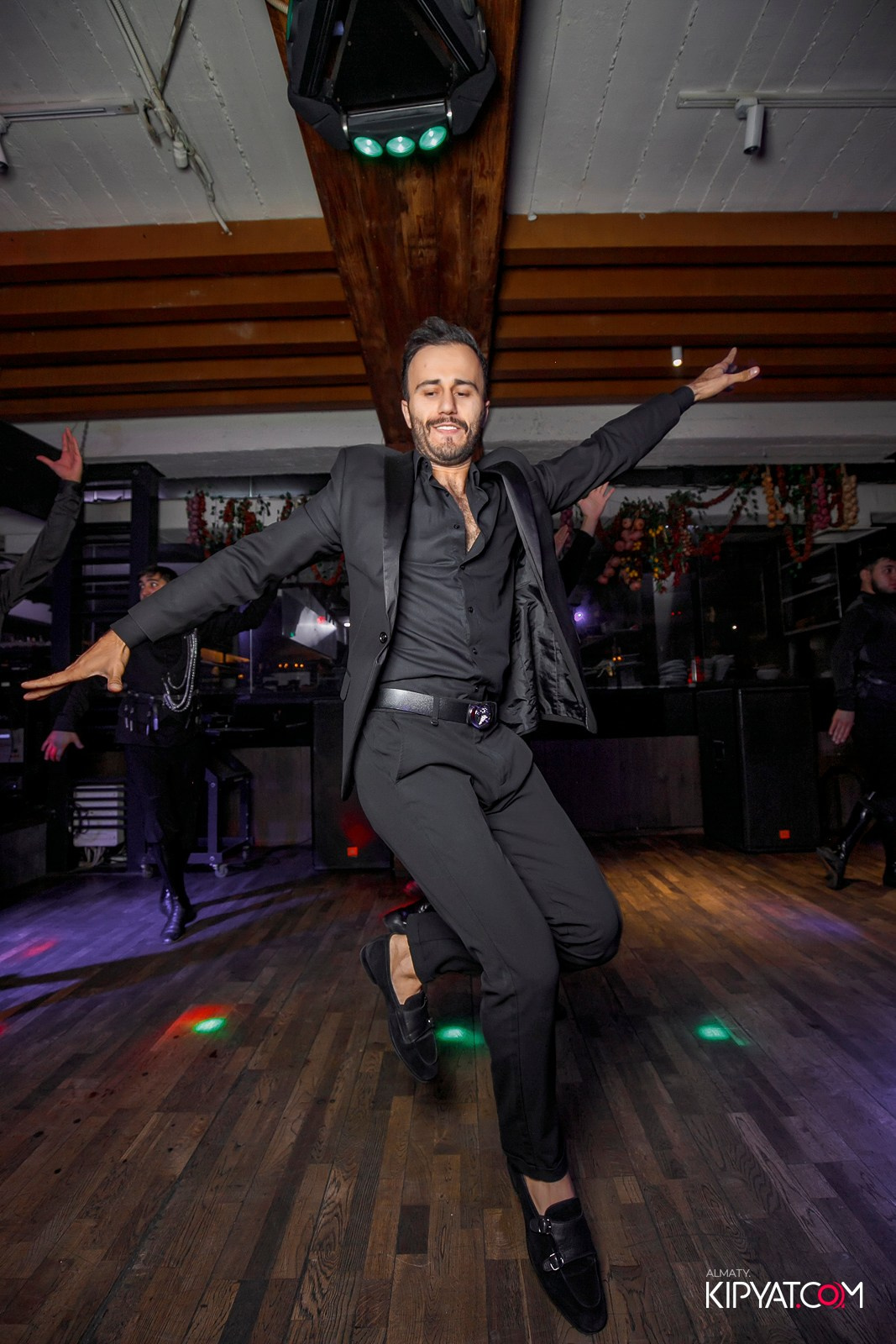 ВАХТАНГУРИ. КИПЯТКОМ АЛМАТЫ!