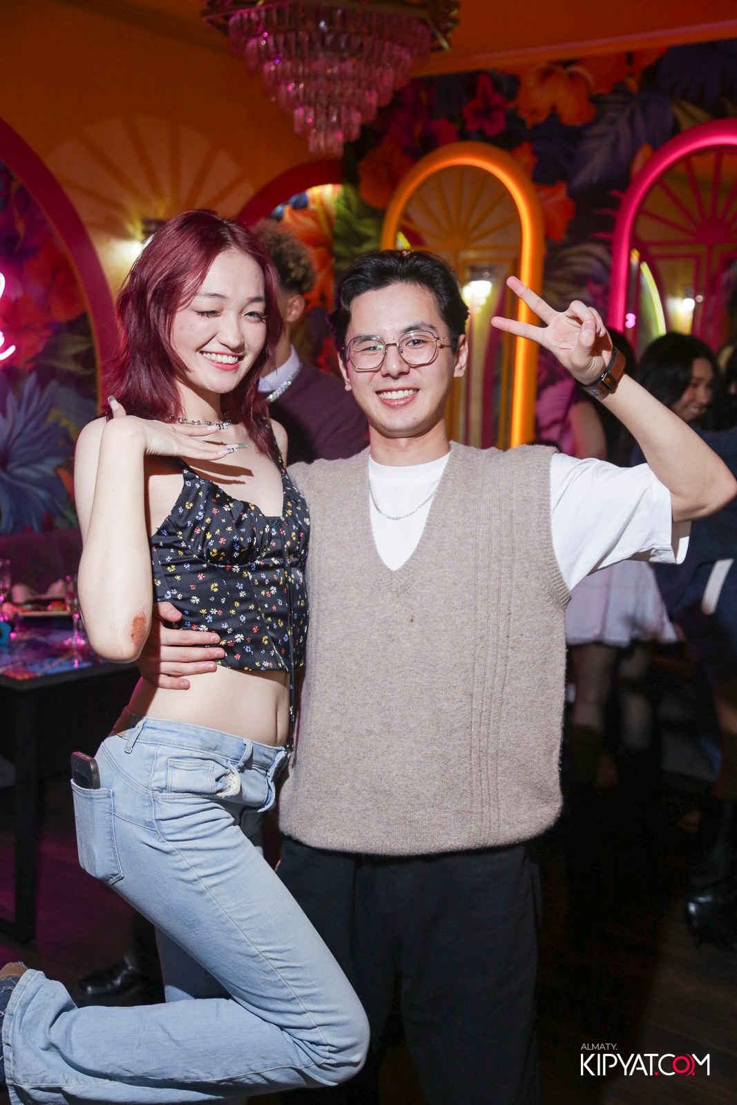 УХО И МЕДВЕДЬ НА САИНА. КИПЯТКОМ АЛМАТЫ! Фотосъемка мероприятий в Алматы