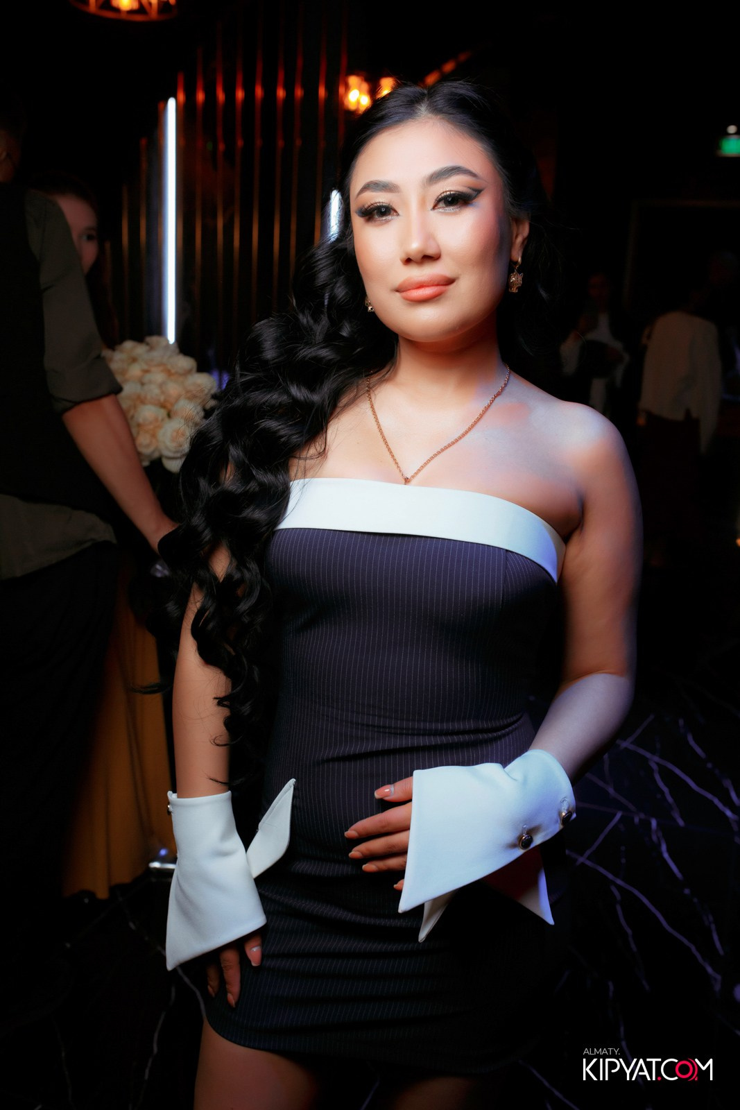 MOOD KARAOKE & TERRACE. КИПЯТКОМ АЛМАТЫ!