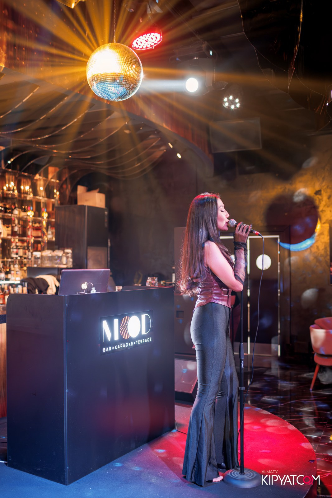 MOOD KARAOKE & TERRACE. КИПЯТКОМ АЛМАТЫ!