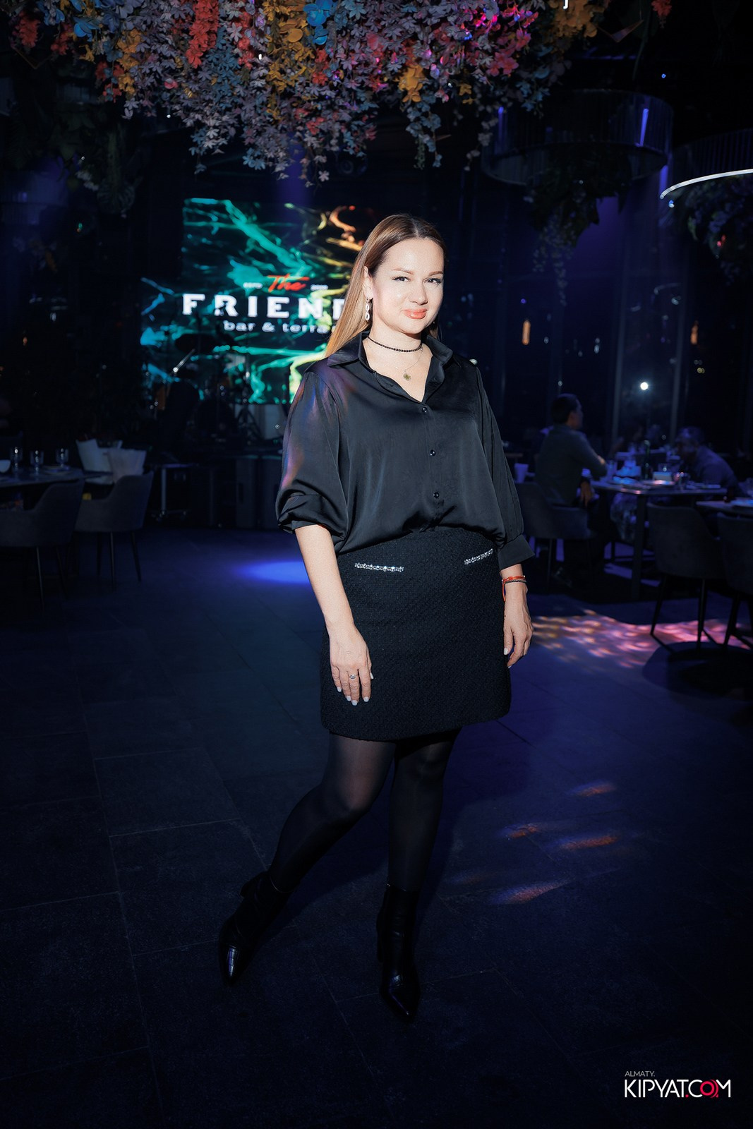 FRIENDS BAR & TERRACE. КИПЯТКОМ АЛМАТЫ!