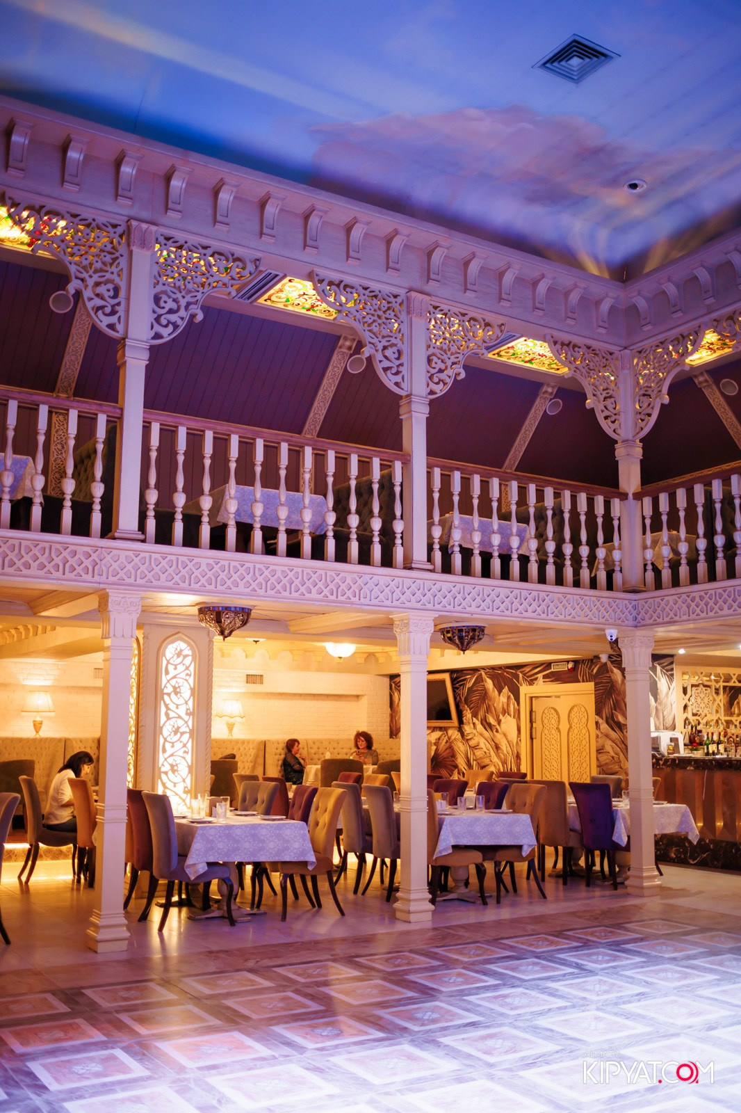 РЕСТОРАН ALAZANI. КИПЯТКОМ АЛМАТЫ!