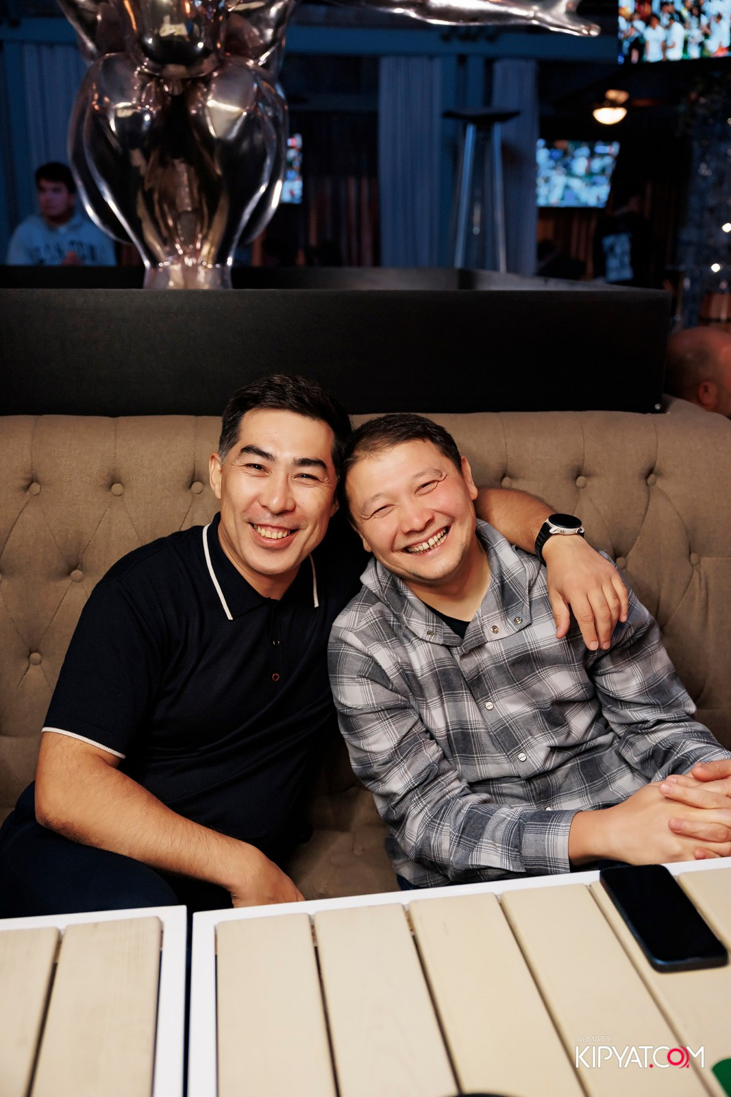 MUNCHEN PUB. КИПЯТКОМ АЛМАТЫ!