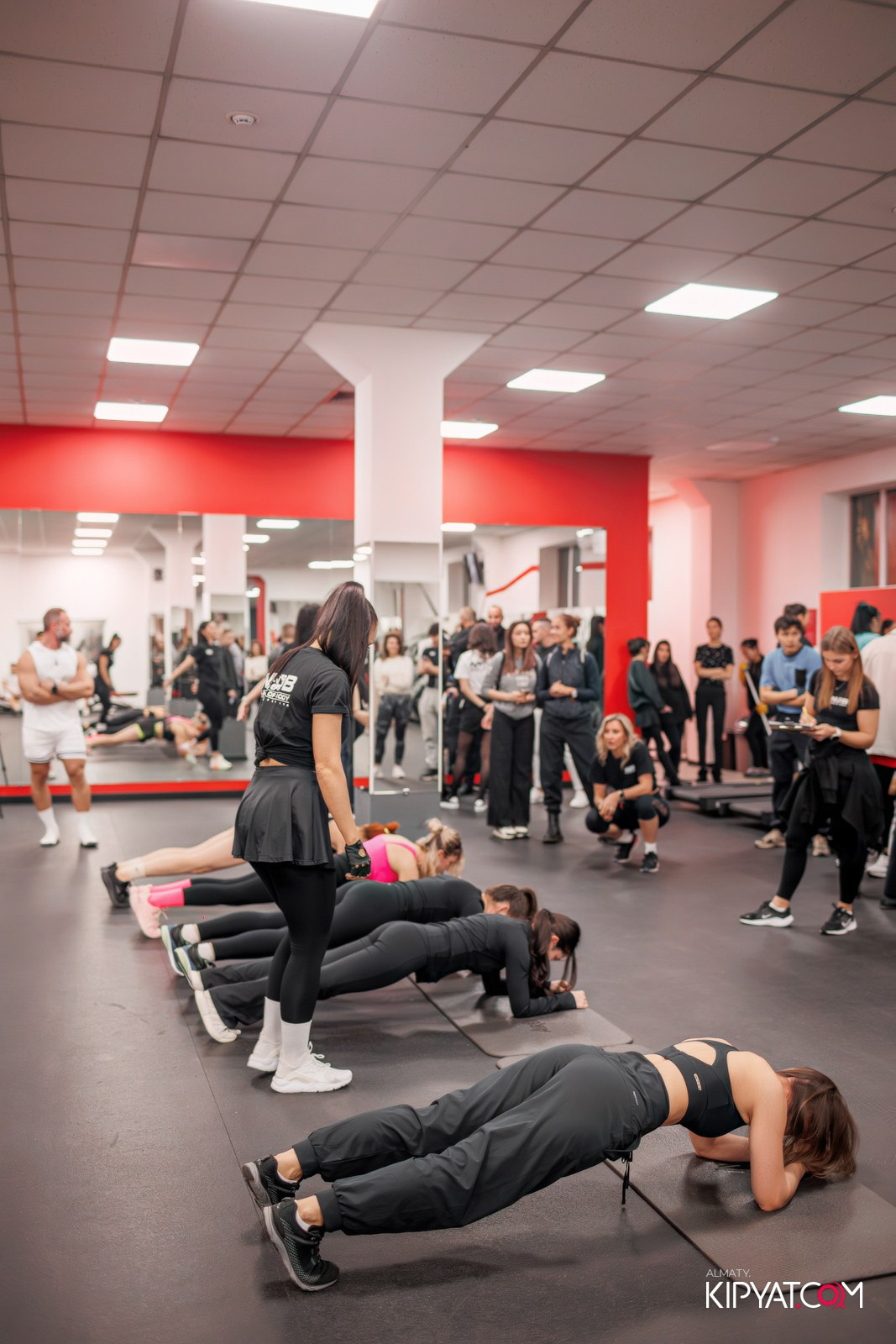 ДЕНЬ РОЖДЕНИЯ ФИТНЕС КЛУБА MIND OF BODY — НАМ 8 ЛЕТ. КИПЯТКОМ АЛМАТЫ!