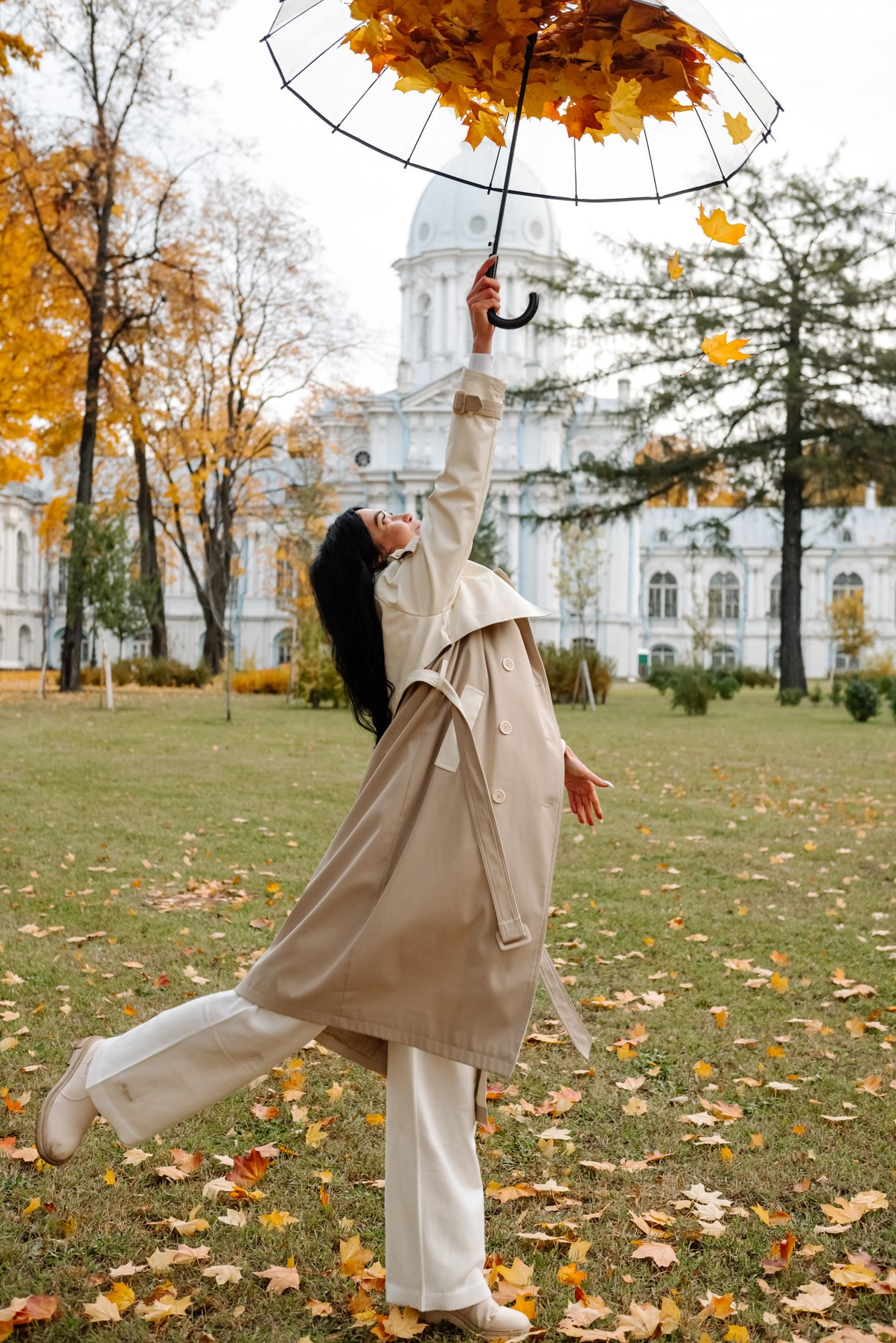 Юля. Смольный парк. Свадебный и сеейный фотограф в Санкт-Петербурге Елена Худякова