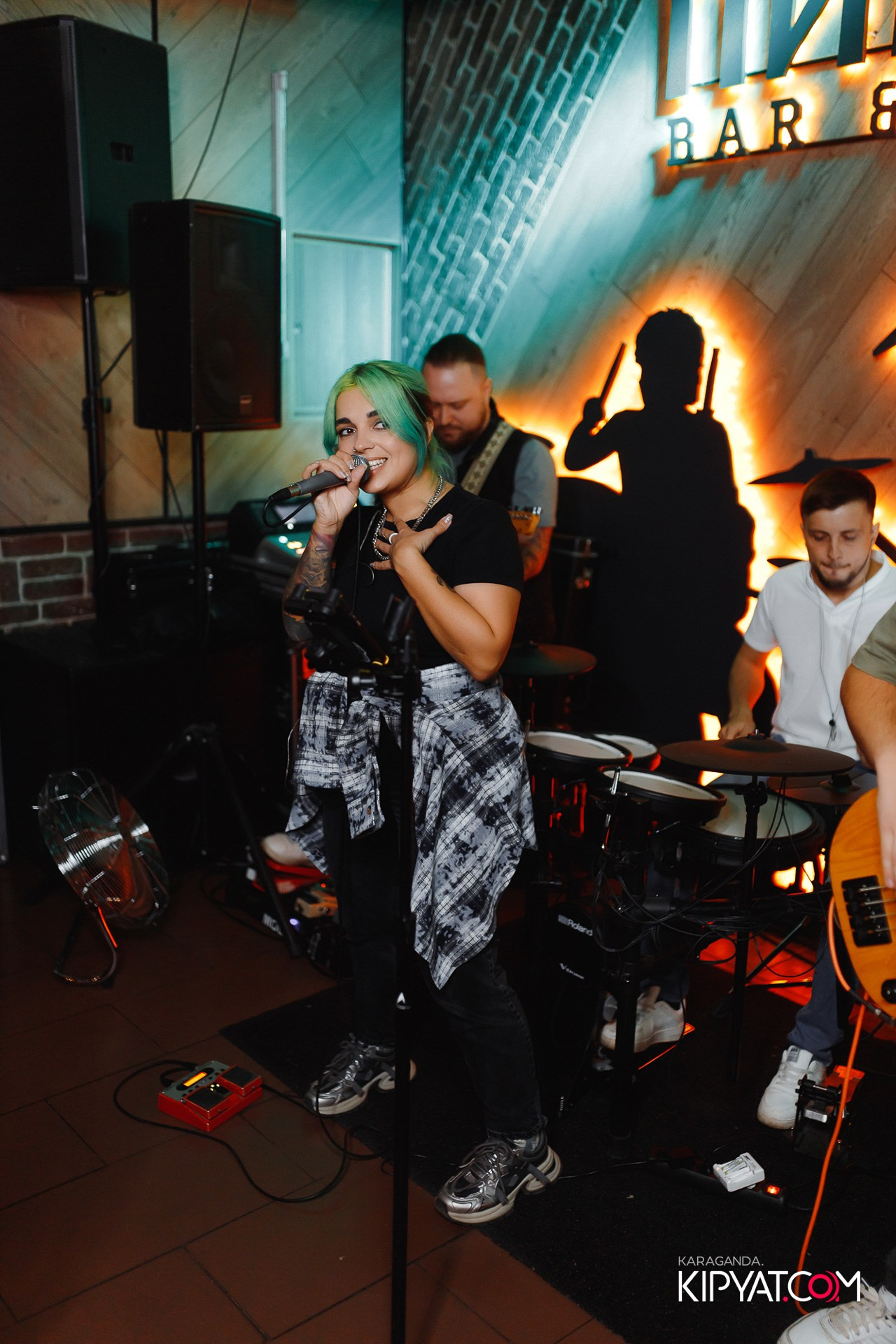 Пинта Bar & Grill. ТД «ЦУМ». Кипятком Караганда