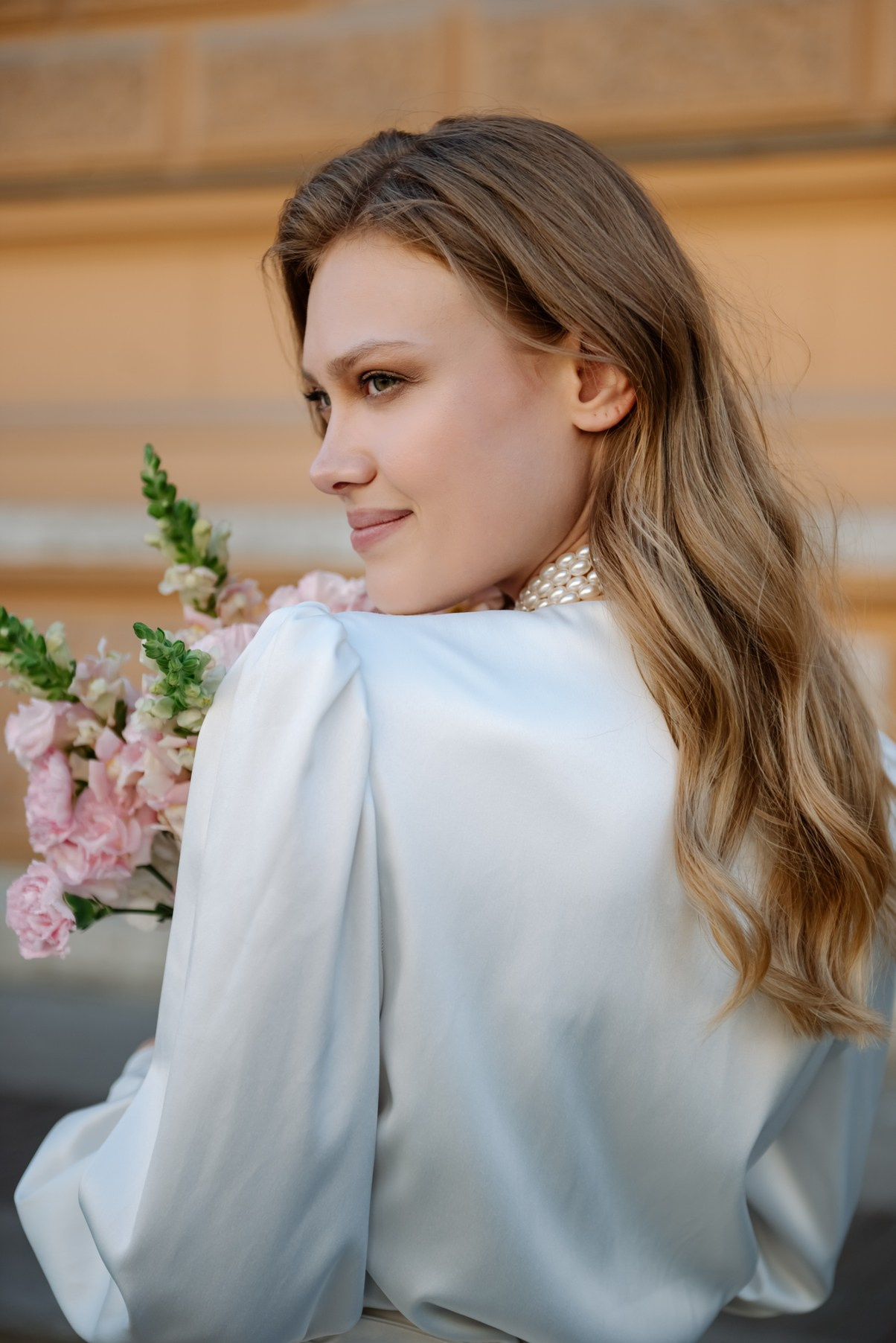 Прогулка у Эрмитажа. Свадебный и сеейный фотограф в Санкт-Петербурге Елена Худякова