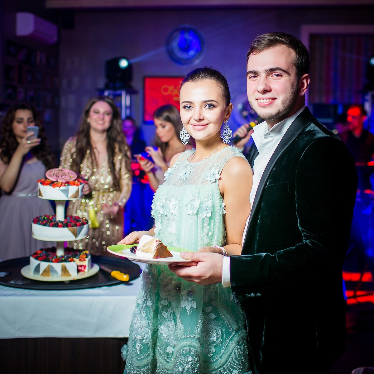 Фотосъемка Дня рождения Лины. Репортажный фотограф Борис Геер