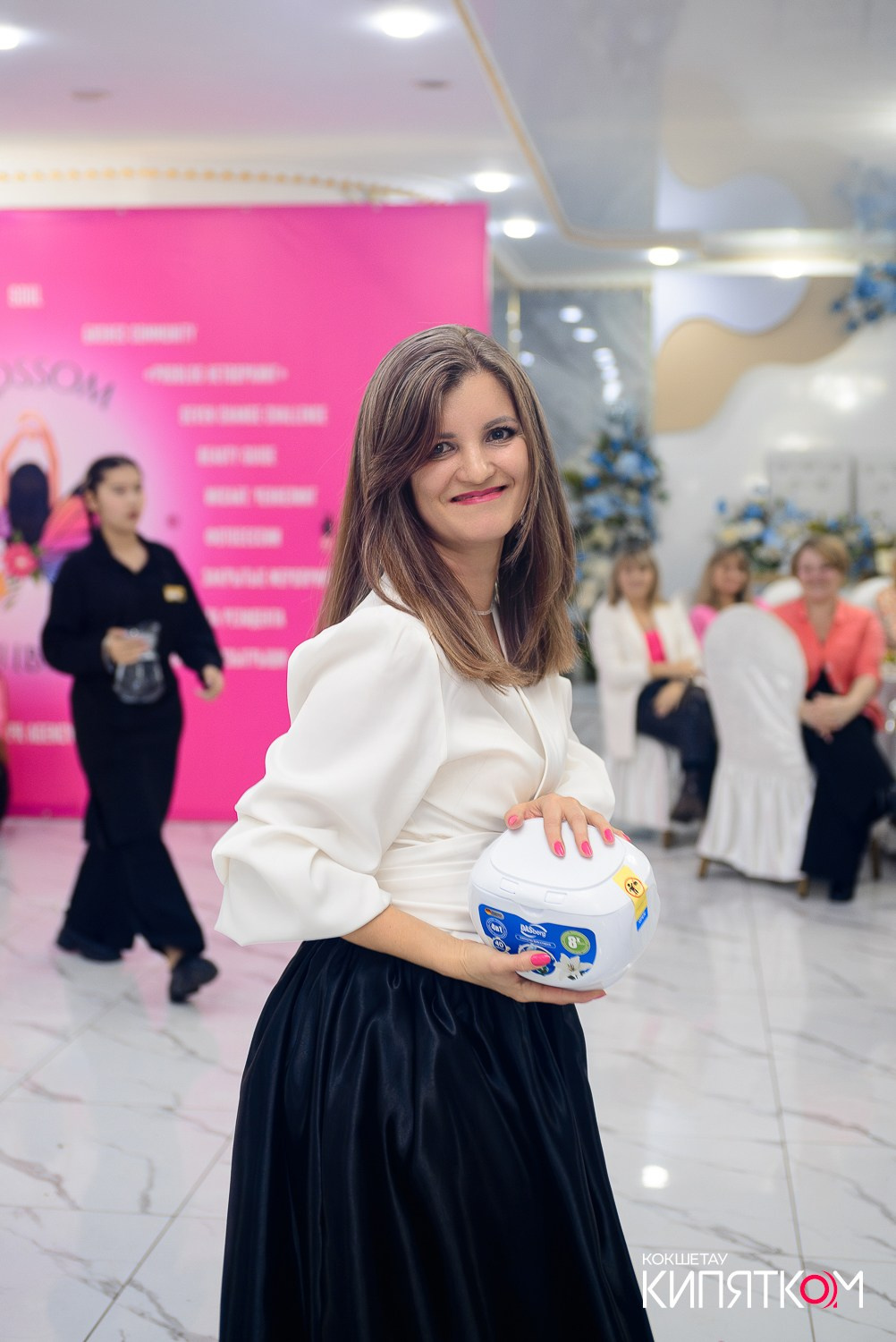 БОЛЬШОЙ ДЕВИЧНИК 5. КИПЯТКОМ КОКШЕТАУ