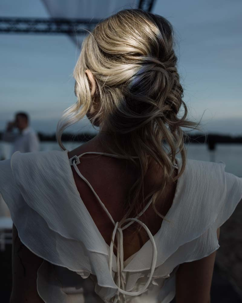 Любовь и ветер. Владимир Киселев — свадебный фотограф в Саратове, Москве и по всему миру