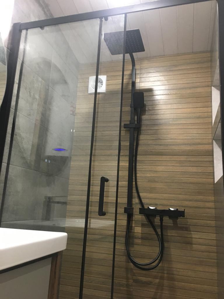 Ванная комната (с. Лесные Моркваши ул. Береговая д. 11). Ремонт санузла, туалета, ванной под ключ в Казани. Укладка плитки