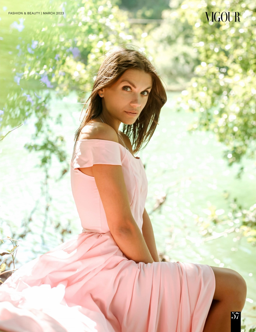 Сьёмка для брендов одежды. Фотограф в Геленджике, Архипо-Осиповке, Абрау-Дюрсо, Кринице Виктория