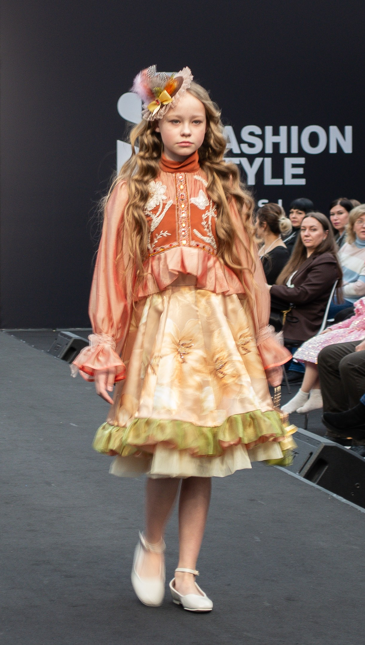 Fashion Style Russia -Детский показ. Victoria Radjevna Репортажный Фотограф — Видеограф Москва • Санкт-Петербург