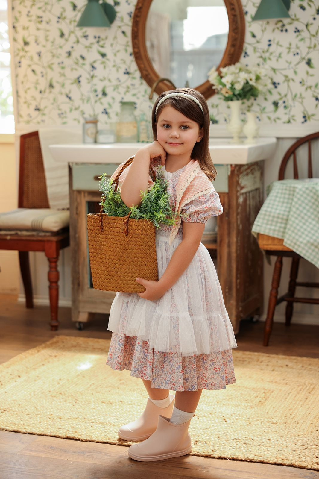 LILY. Модельная студия MIA Models