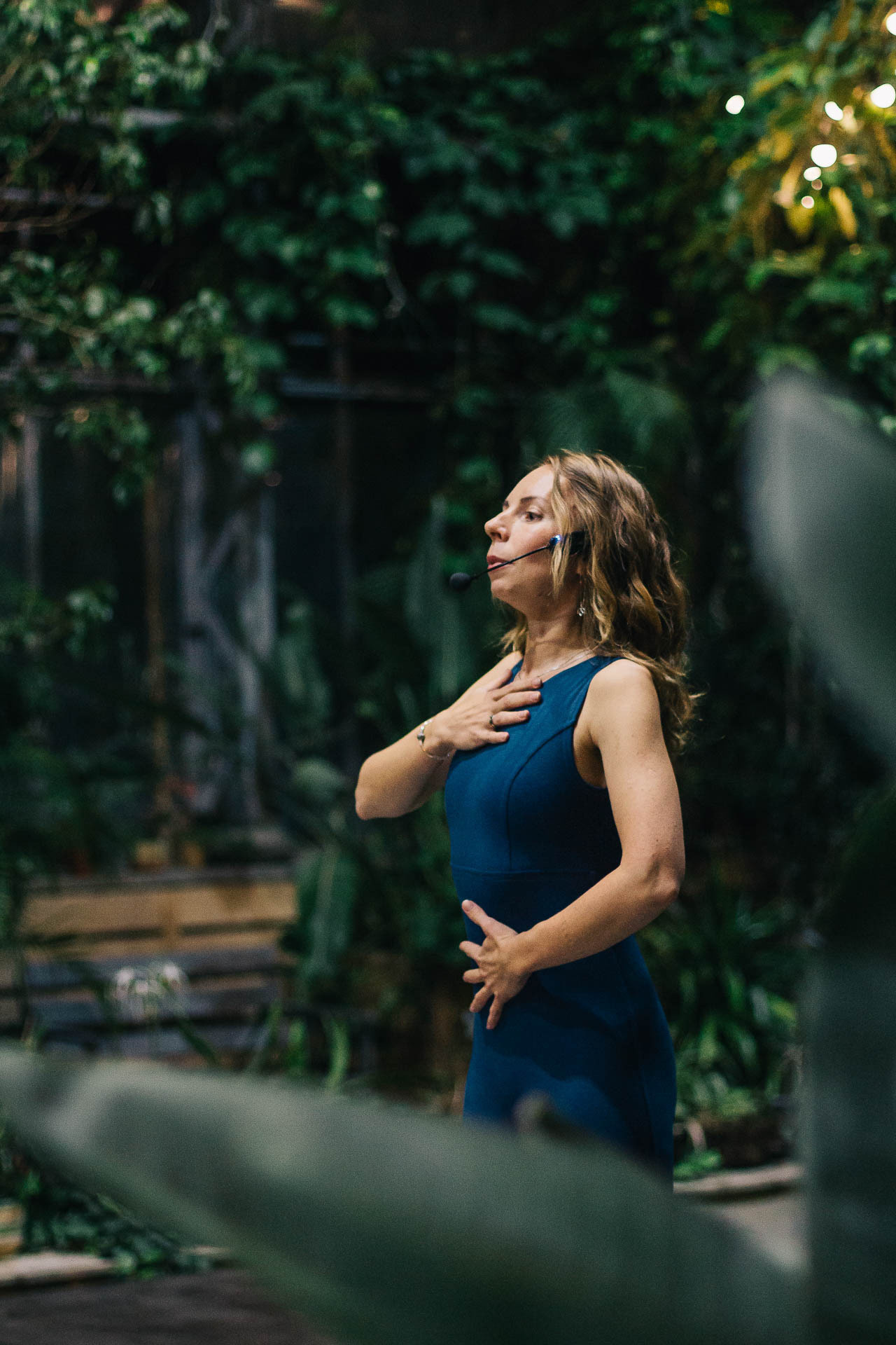 Йога с Мариной Коваленко в Оранжерее. 03 сентября 2020. Санкт-Петербург. Ваш персональный фотограф в Волжском Мария Морозова