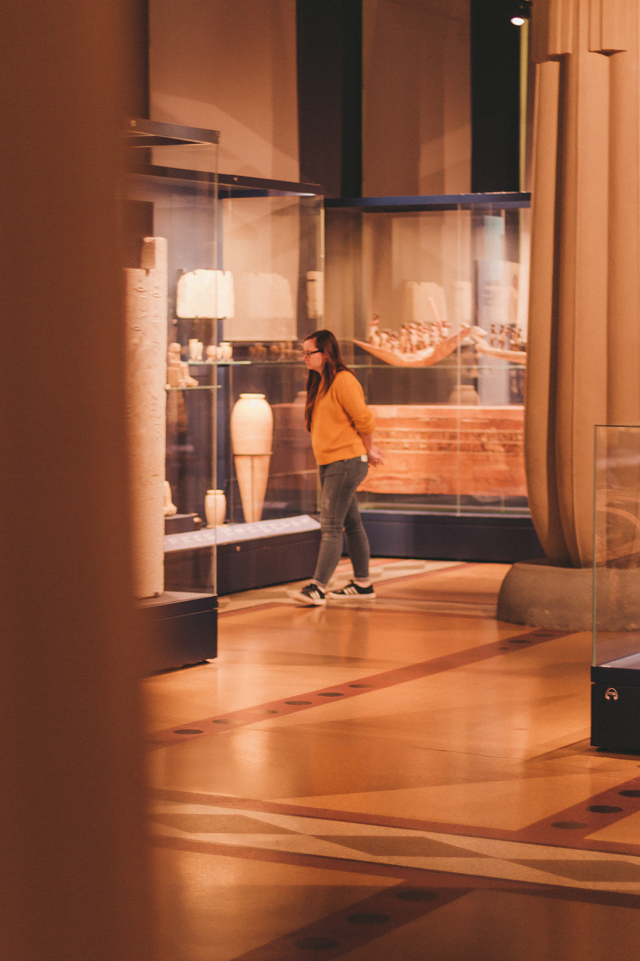 Прогулка по музею. Даша и Саша. Сентябрь 2019. Москва. Ваш персональный фотограф в Волжском Мария Морозова