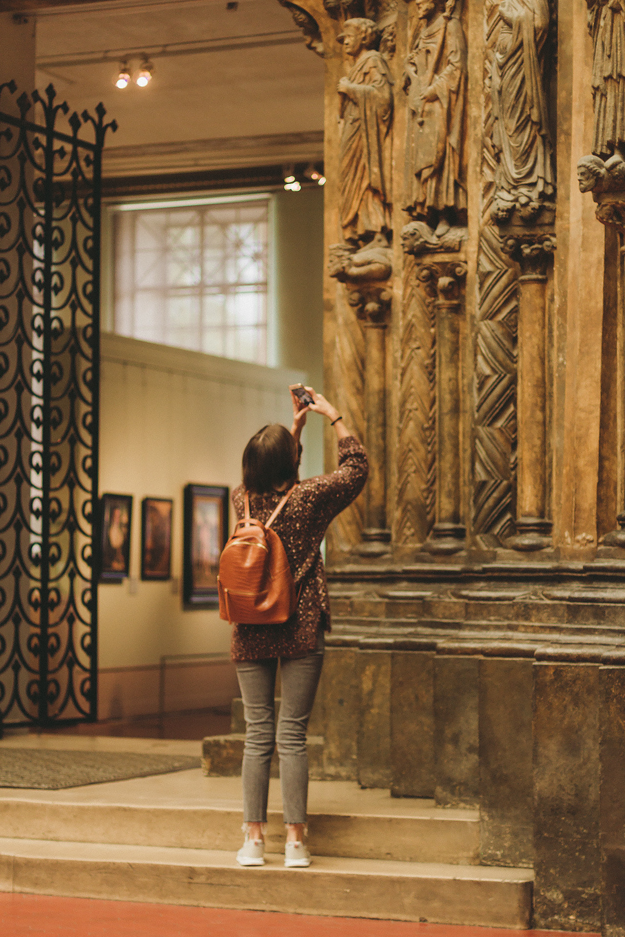 Прогулка по музею. Даша и Саша. Сентябрь 2019. Москва. Ваш персональный фотограф в Волжском Мария Морозова