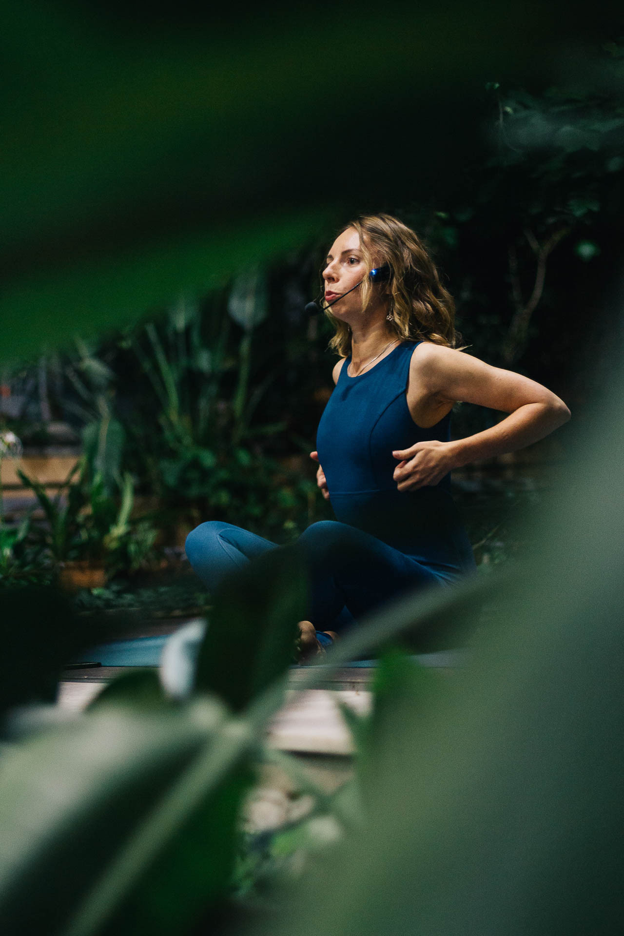 Йога с Мариной Коваленко в Оранжерее. 03 сентября 2020. Санкт-Петербург. Ваш персональный фотограф в Волжском Мария Морозова