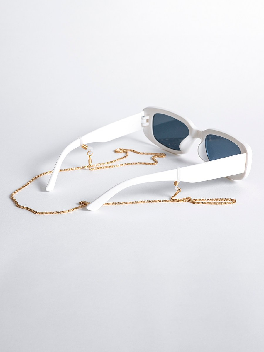 Съемка солнцезащитных очков. Фотограф в Санкт-Петербурге