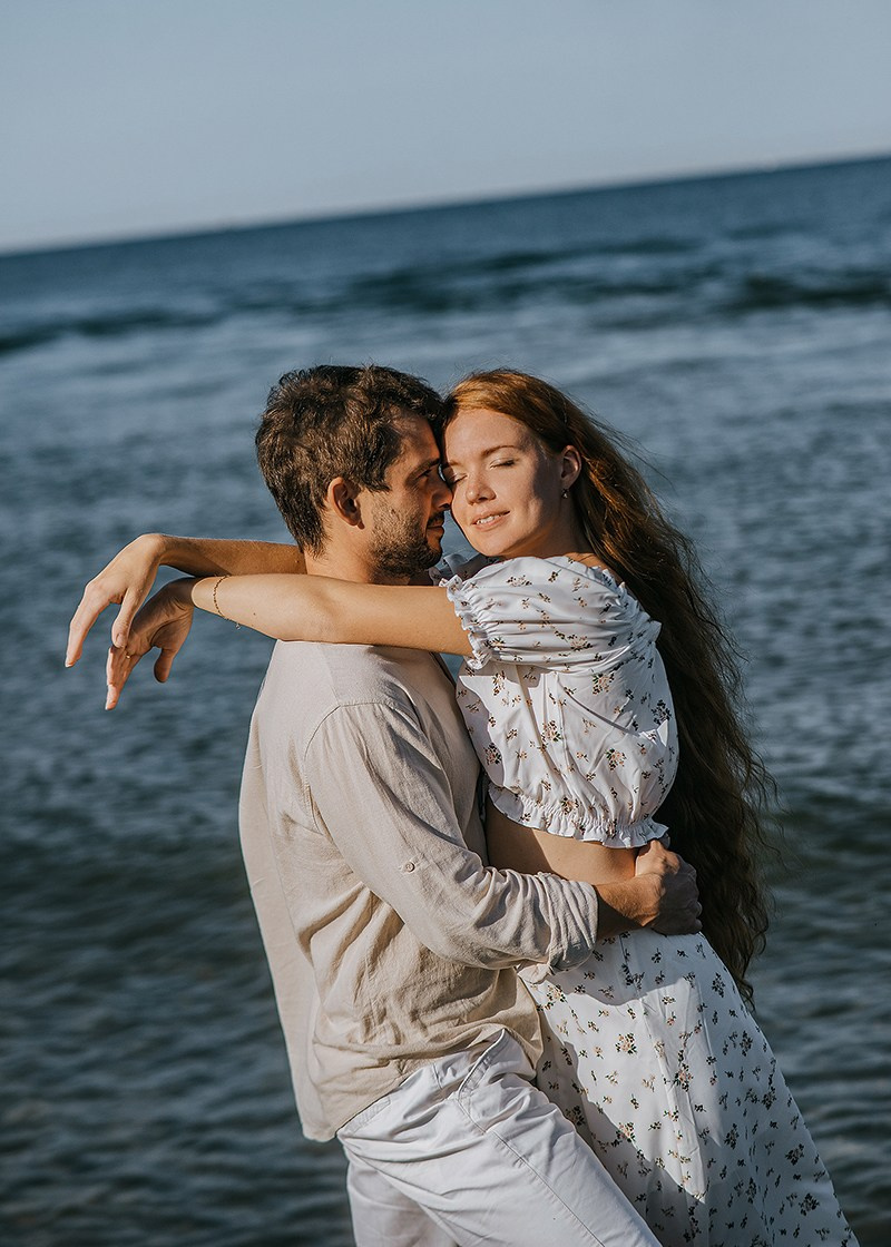 Love Story в Адлере, Сириусе. Фотограф в Адлере, Сириусе, Красной Поляне — лавстори, семейные и индивидуальные фотосессии