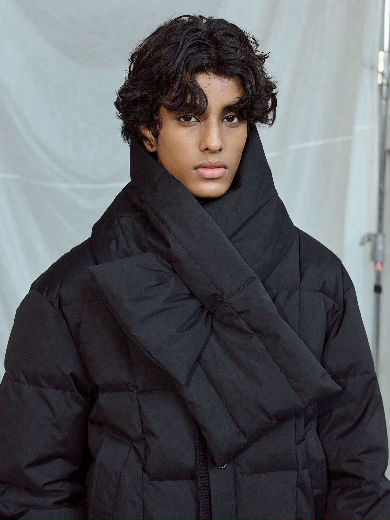 Saurang. Axis model management