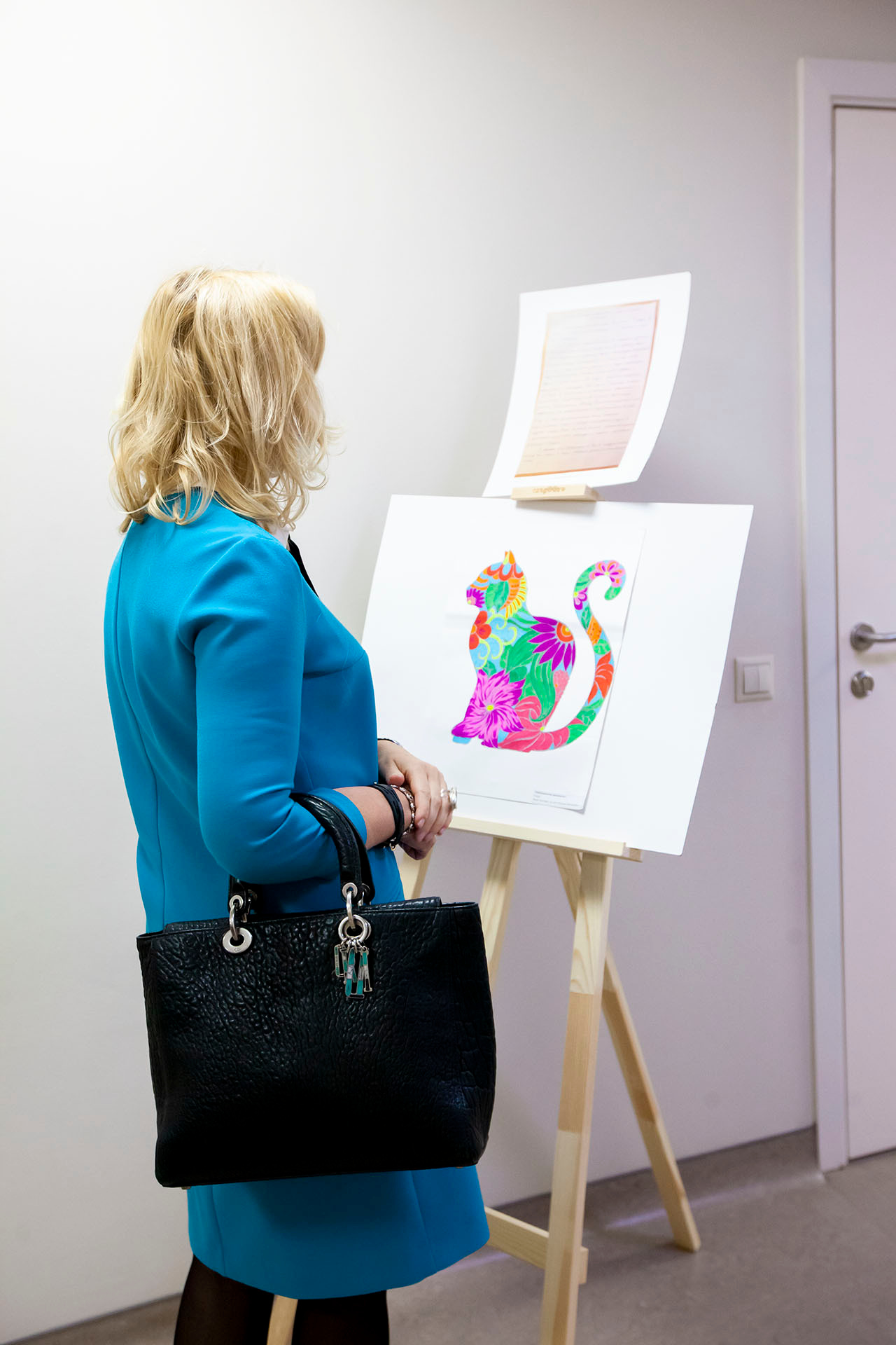 Выставка НКО, 20.10.20, Клиника Медси. Stanislav Baryshev — People. Emotions. Atmosphere