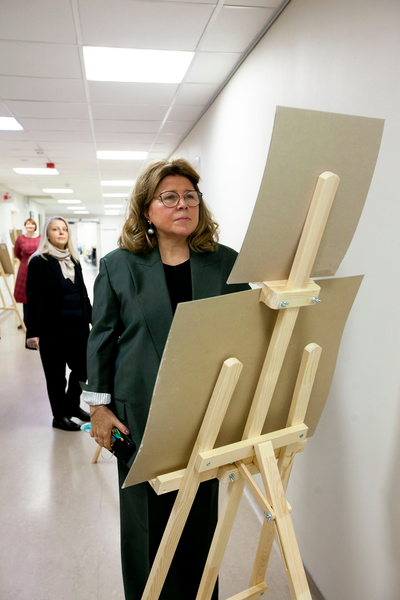 Выставка НКО, 20.10.20, Клиника Медси. Stanislav Baryshev — People. Emotions. Atmosphere