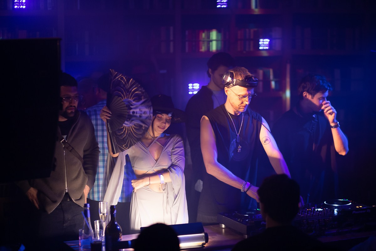 Концерт Volen Sentir в клубе «COMMUNITY». Фотограф Москва