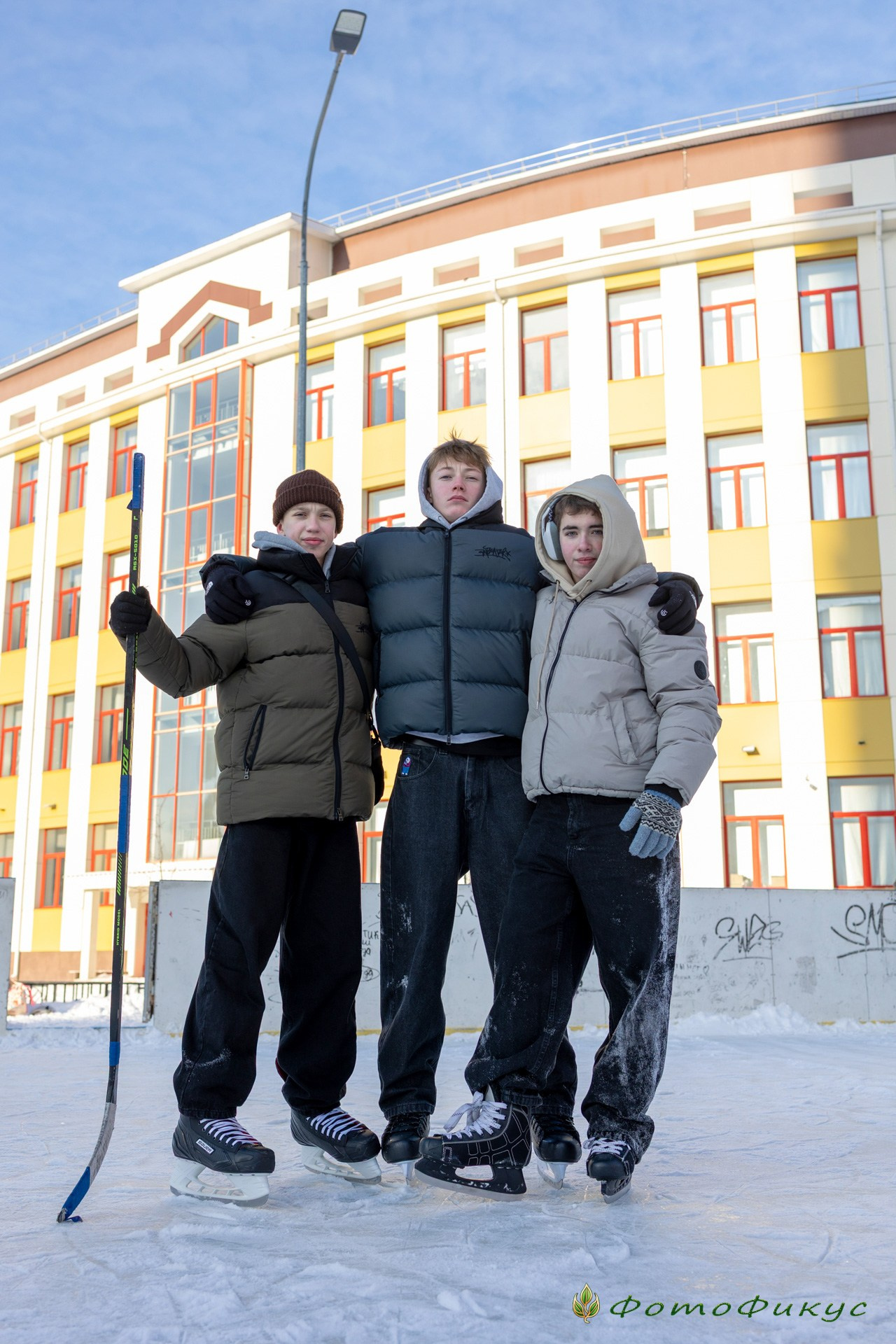 Старшеклассники. В школе, на улице. Фотографы Евгений и Екатерина. Фотофикус. Тюмень