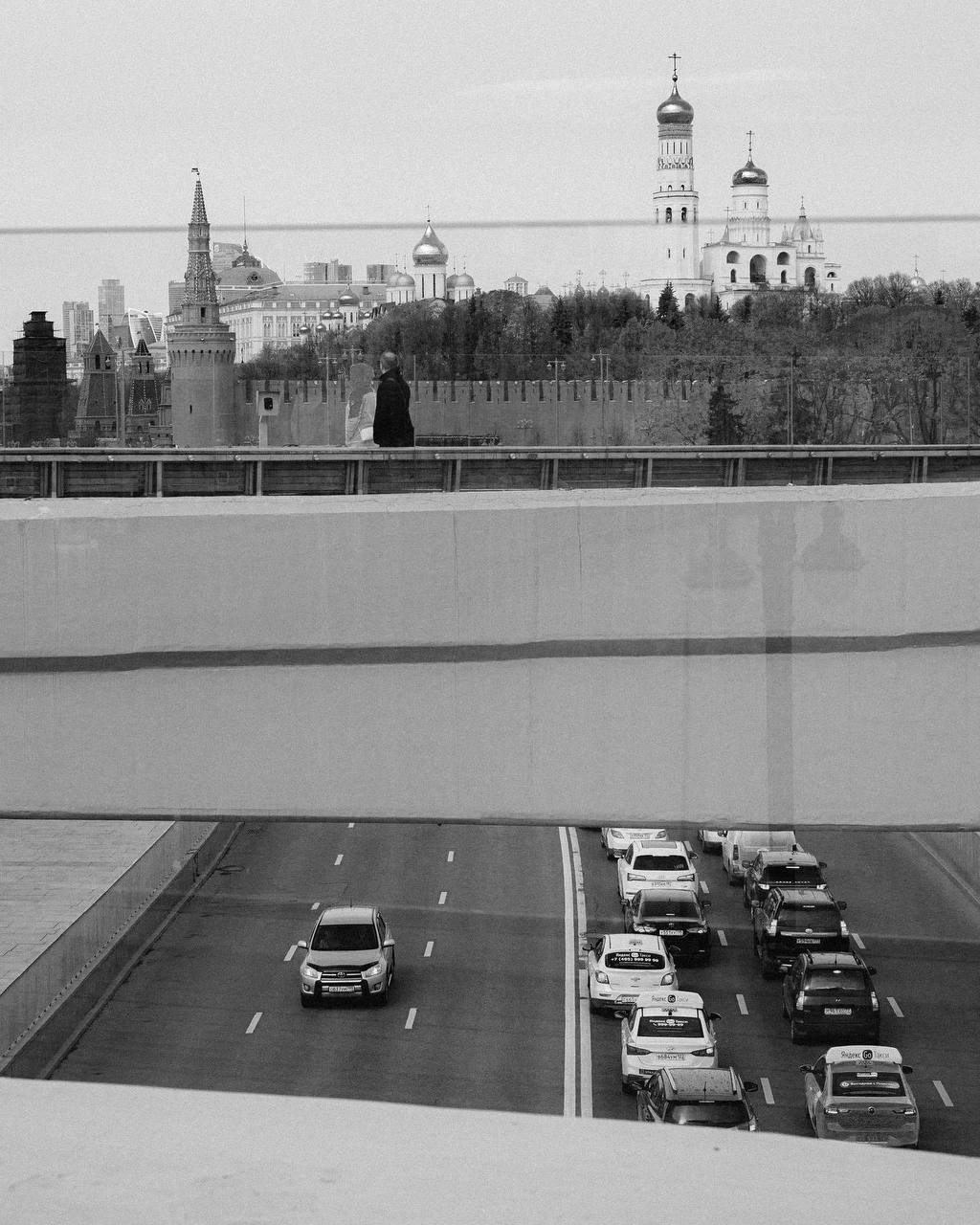 Пейзажи и город