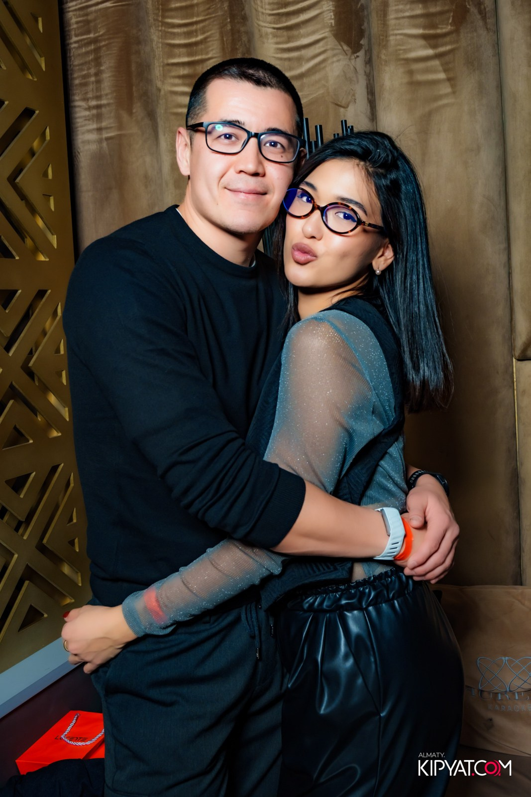 LAUREATE KARAOKE HALL. КИПЯТКОМ АЛМАТЫ!