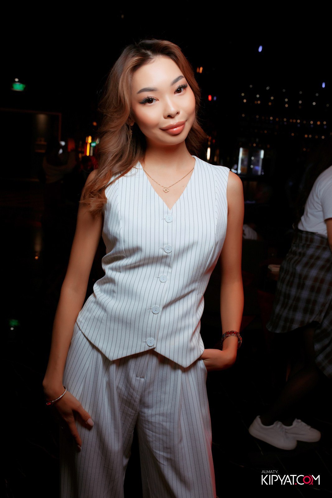 MOOD KARAOKE & TERRACE. КИПЯТКОМ АЛМАТЫ!