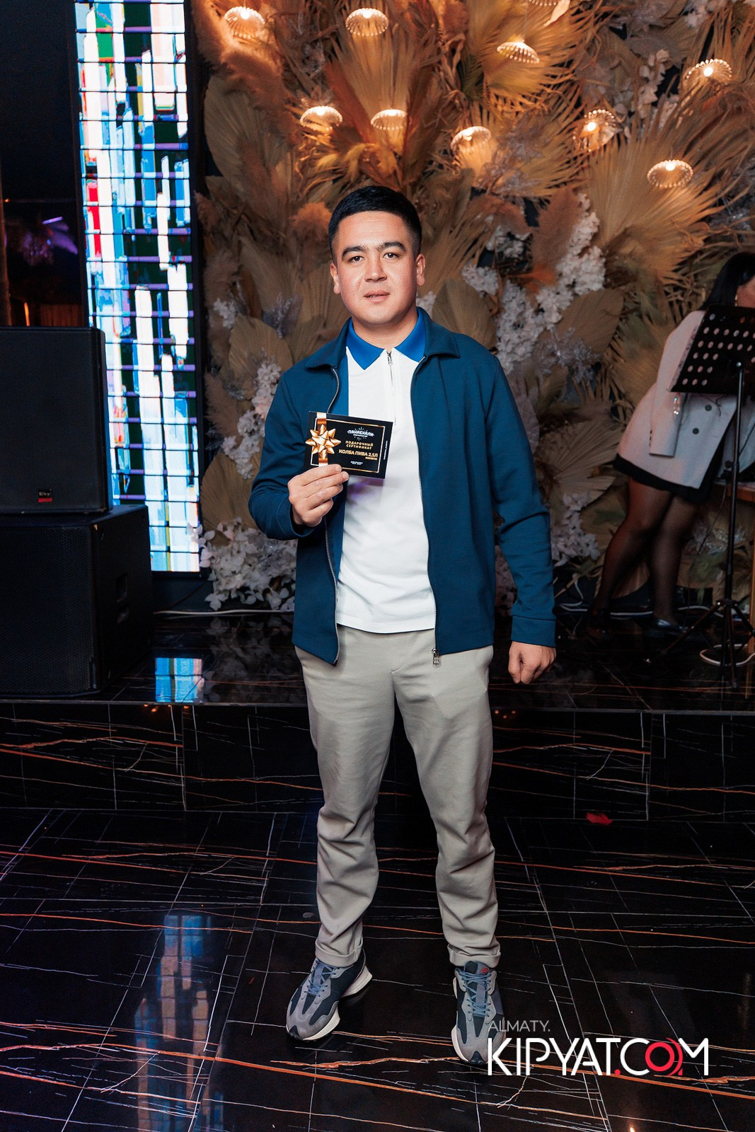 БАР ПАНАЕХАЛИ НА ДОСТЫК. КИПЯТКОМ АЛМАТЫ!