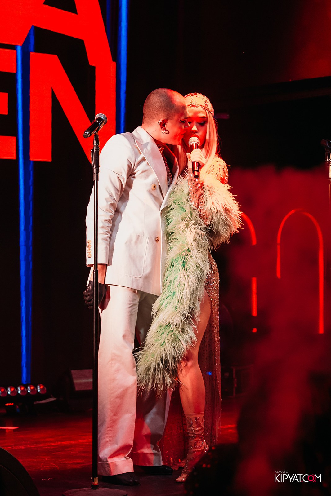 QUEEN. КИПЯТКОМ АЛМАТЫ!