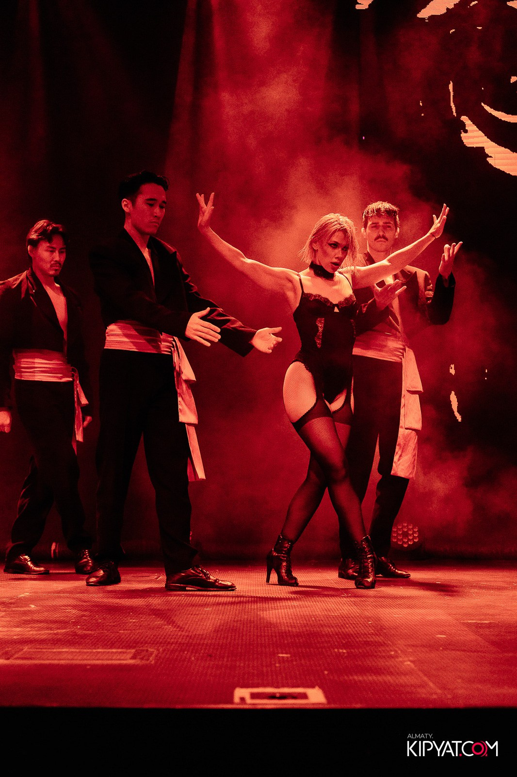 QUEEN. КИПЯТКОМ АЛМАТЫ!